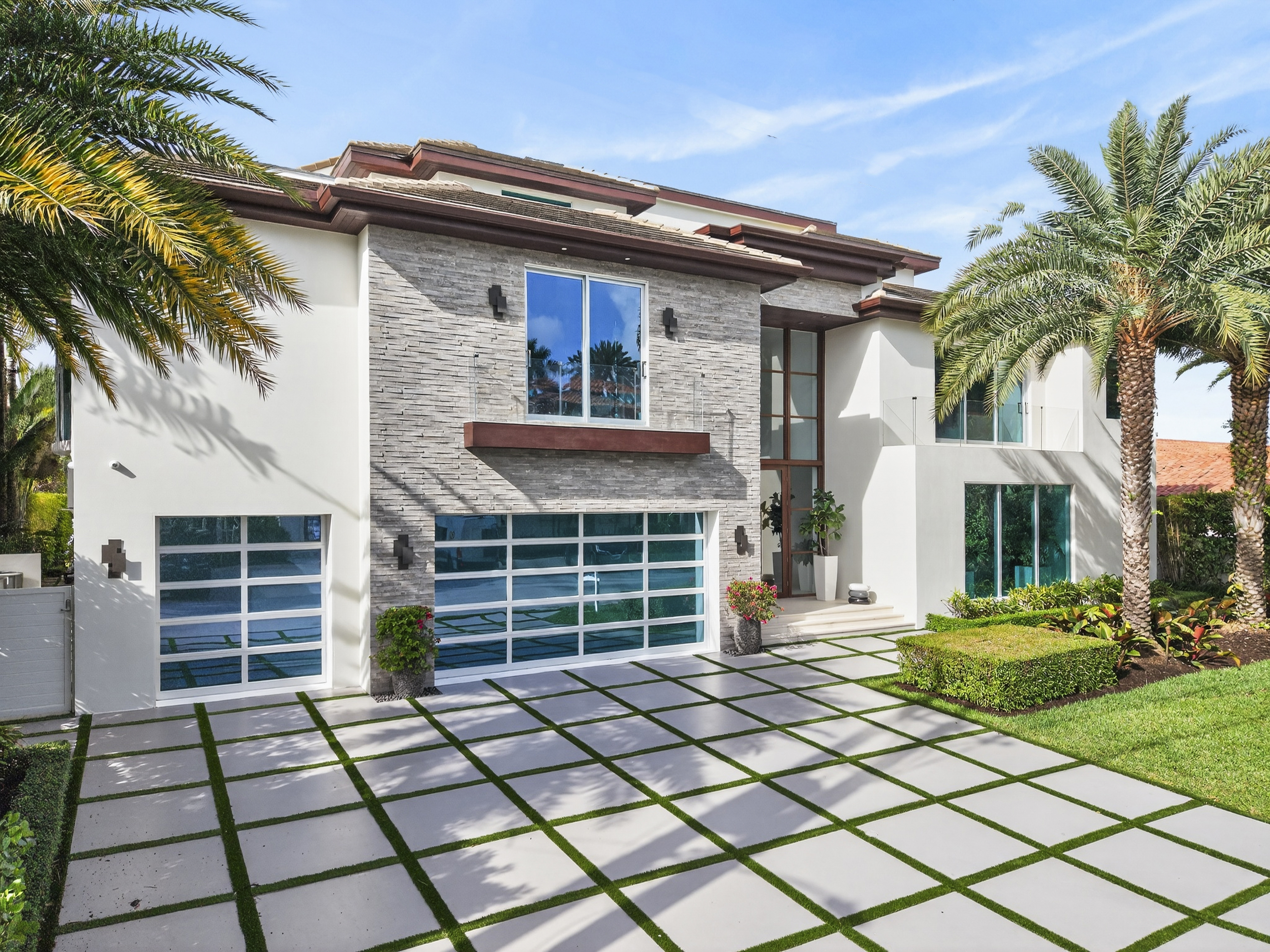 14 N Isla Bahia Drive Fort Lauderdale FL 33316