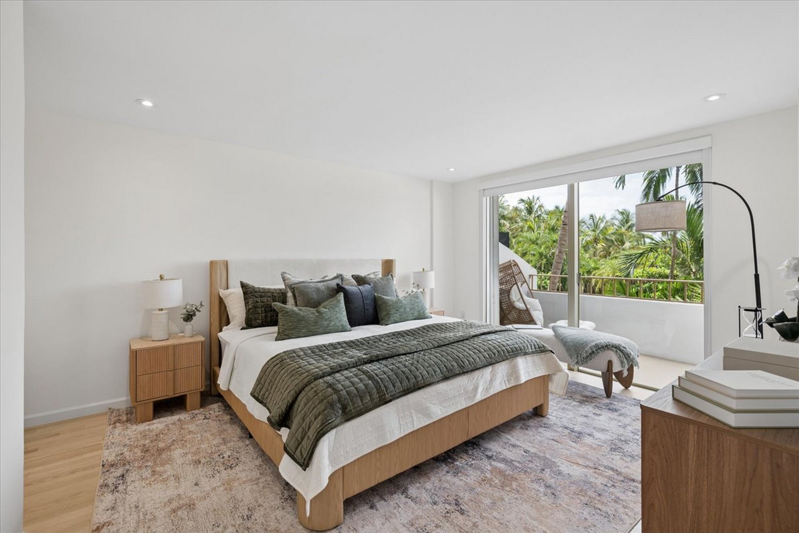 155 Ocean Lane Drive Key Biscayne FL 33149