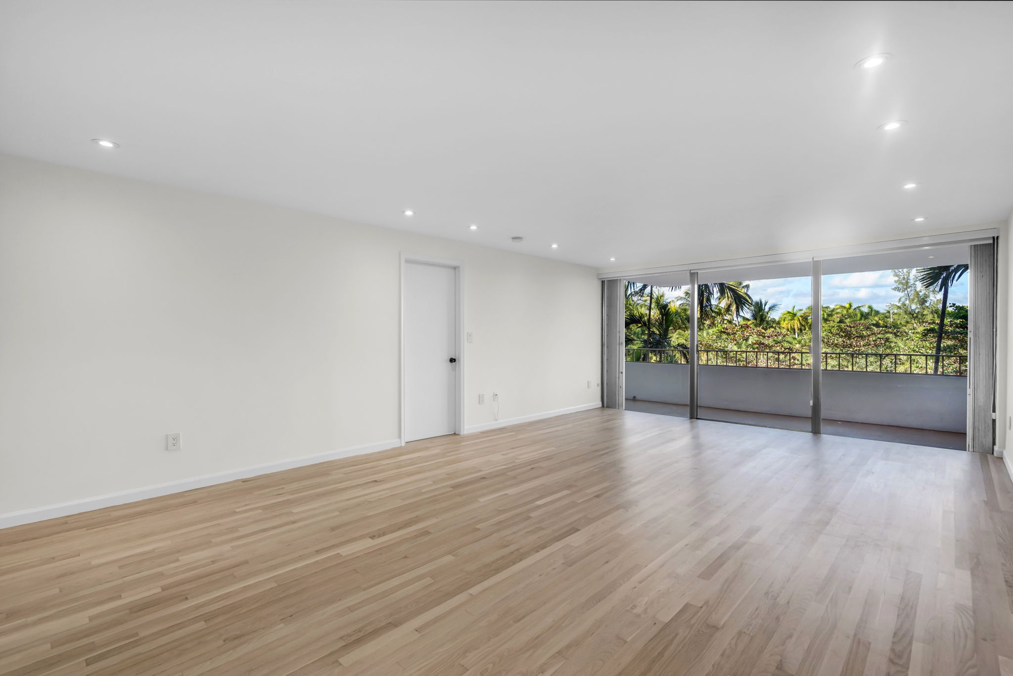 155 Ocean Lane Drive Key Biscayne FL 33149