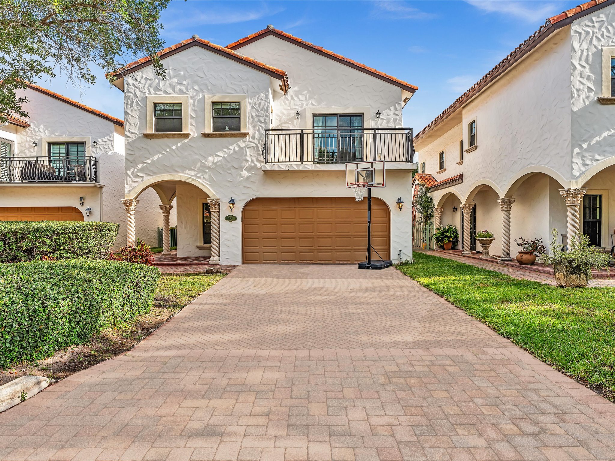 2901 Hidden Harbour Street Dania Beach FL 33312