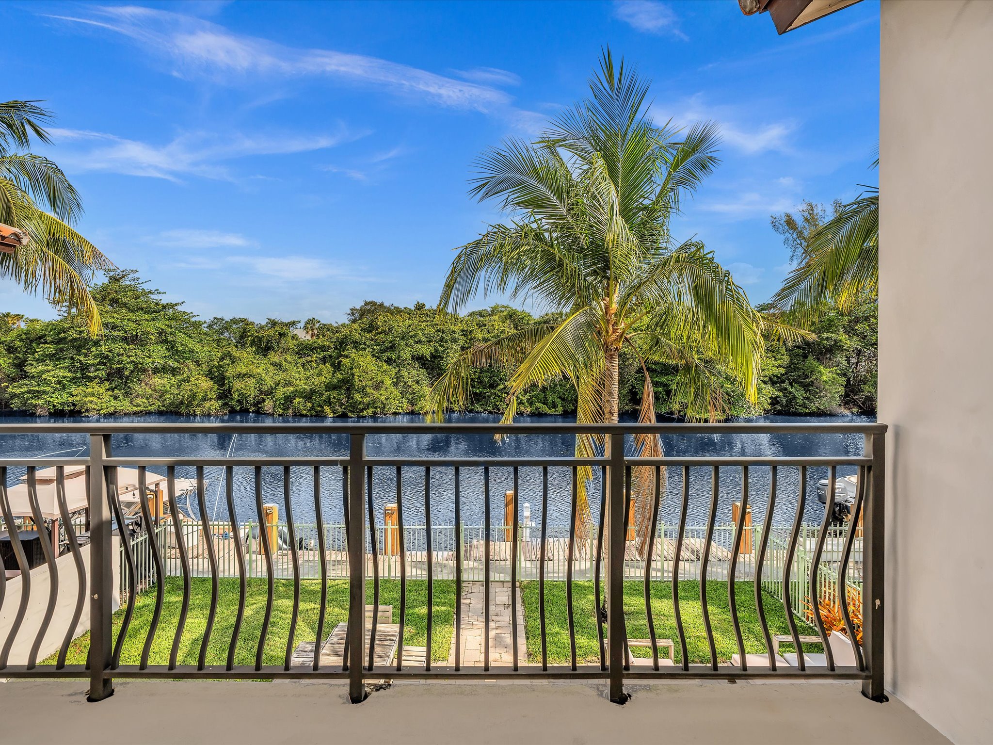 2901 Hidden Harbour Street Dania Beach FL 33312
