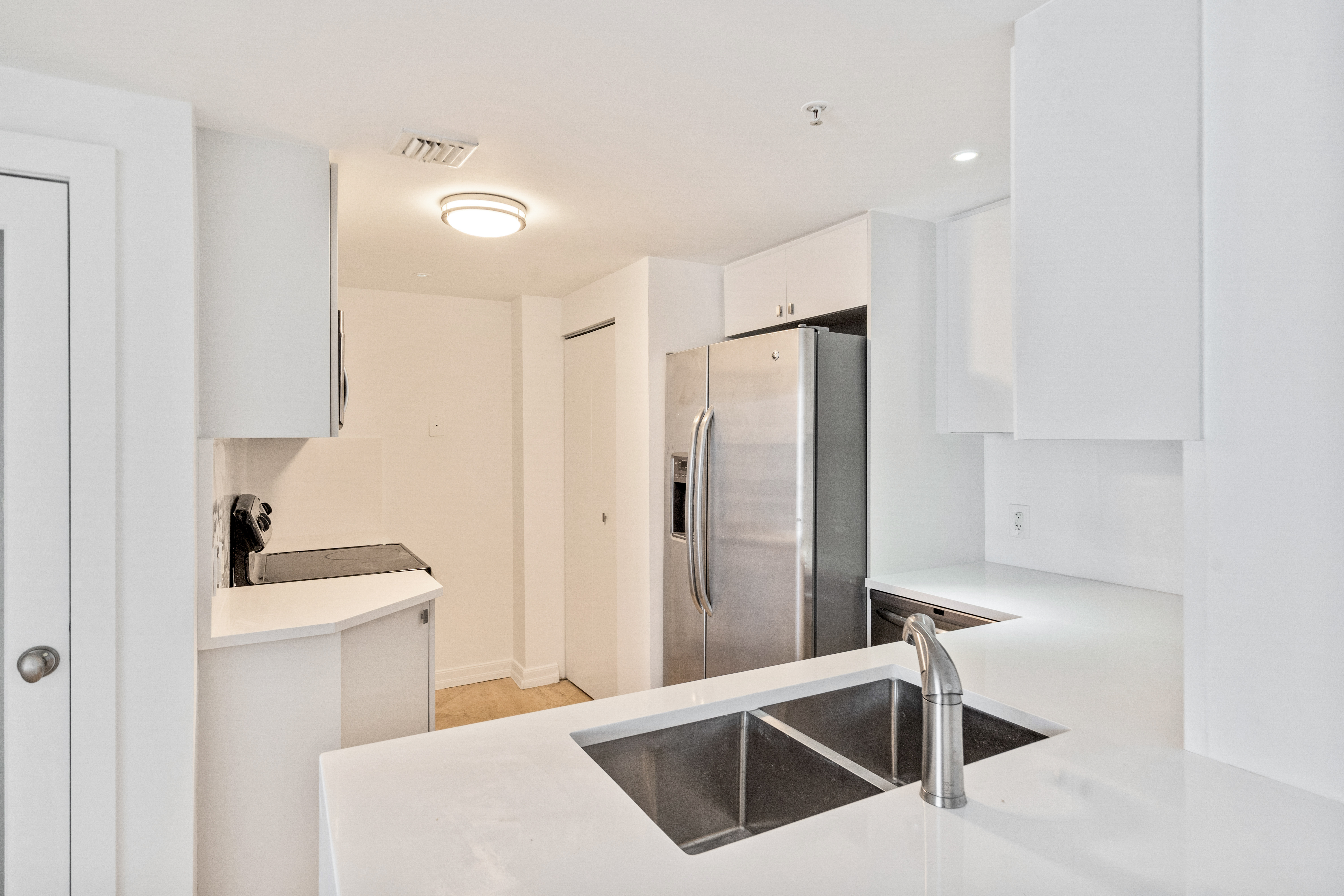 701 Brickell Key Boulevard Miami FL 33131