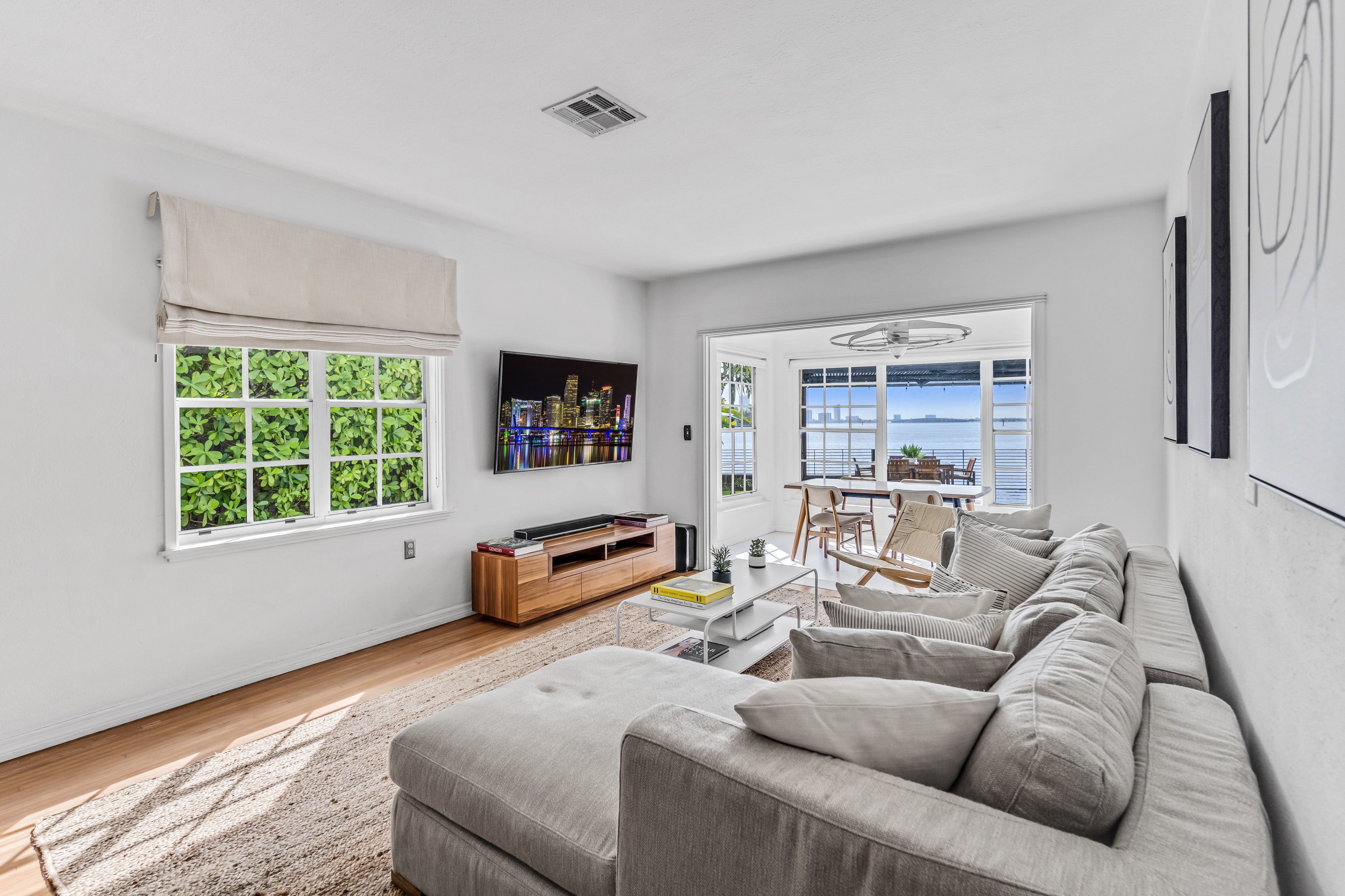 8 Century Lane Miami Beach FL 33139