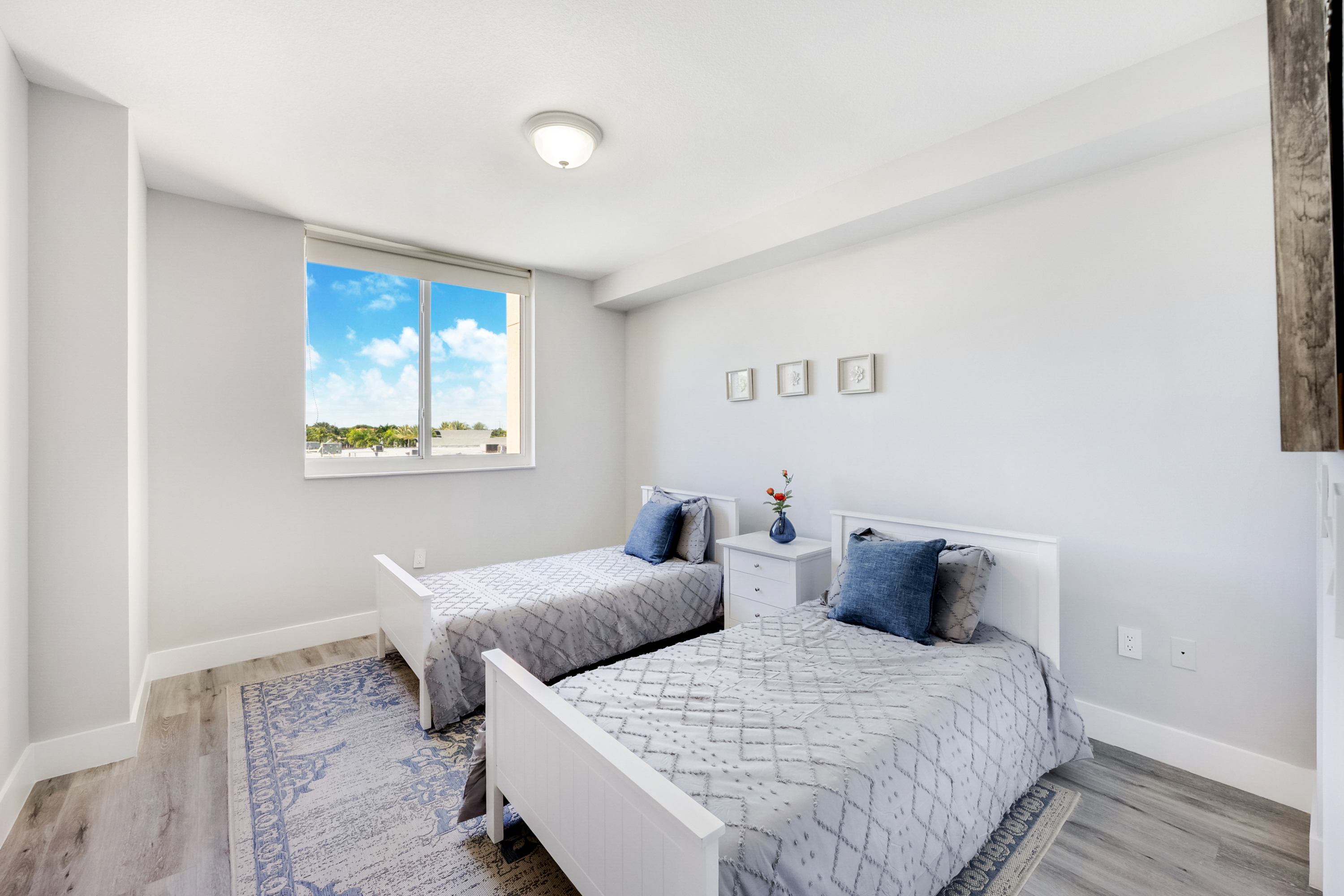 2775 NE 187th Street Aventura FL 33180