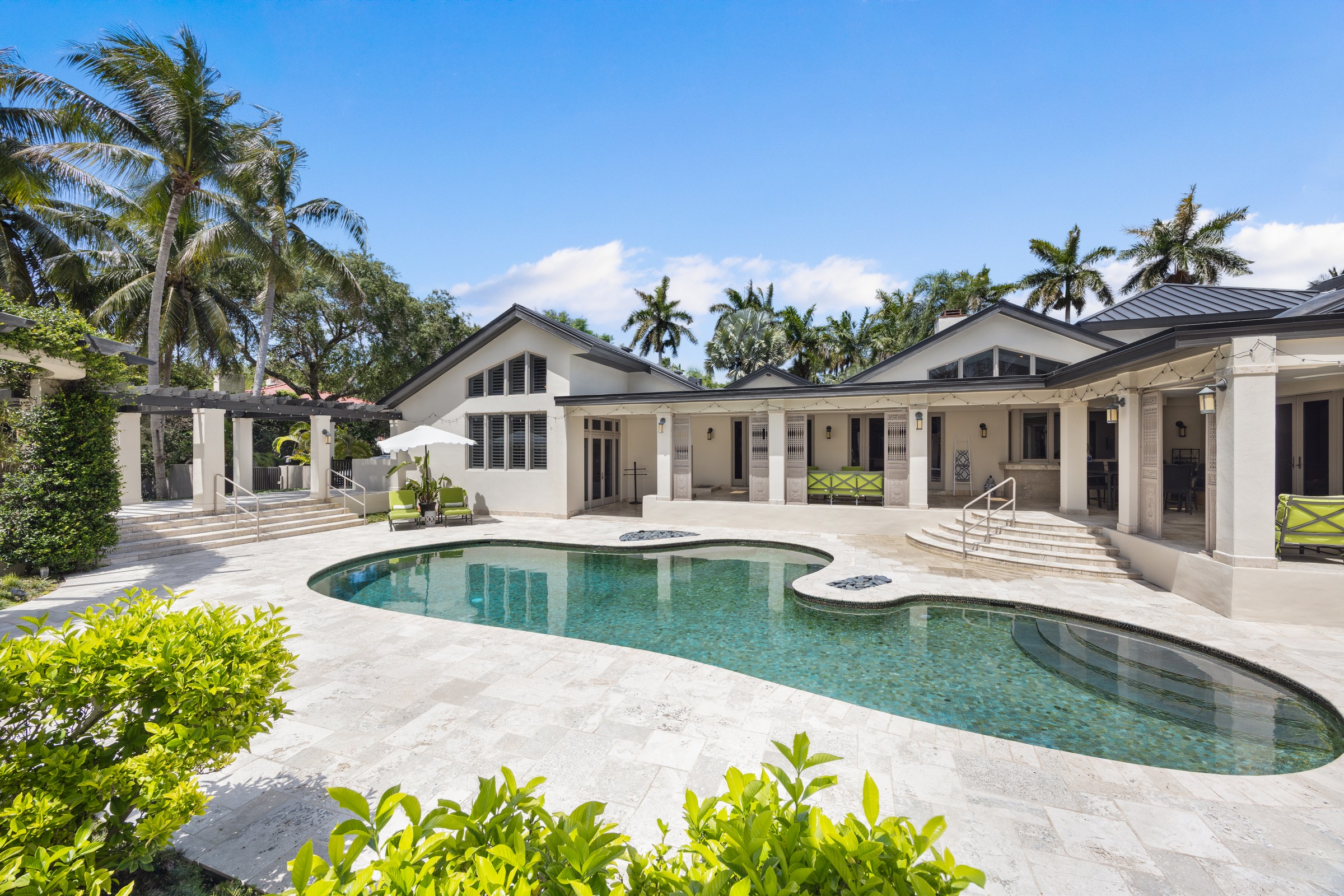 14200 Farmer Road Palmetto Bay FL 33158