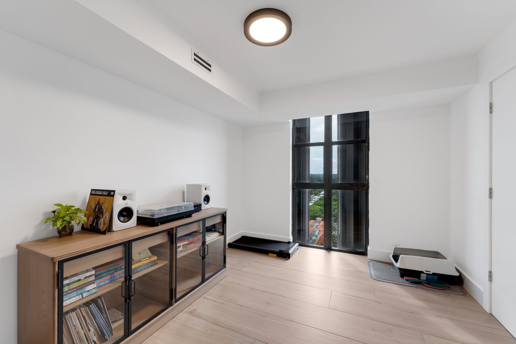 4000 Towerside Terrace Miami FL 33138