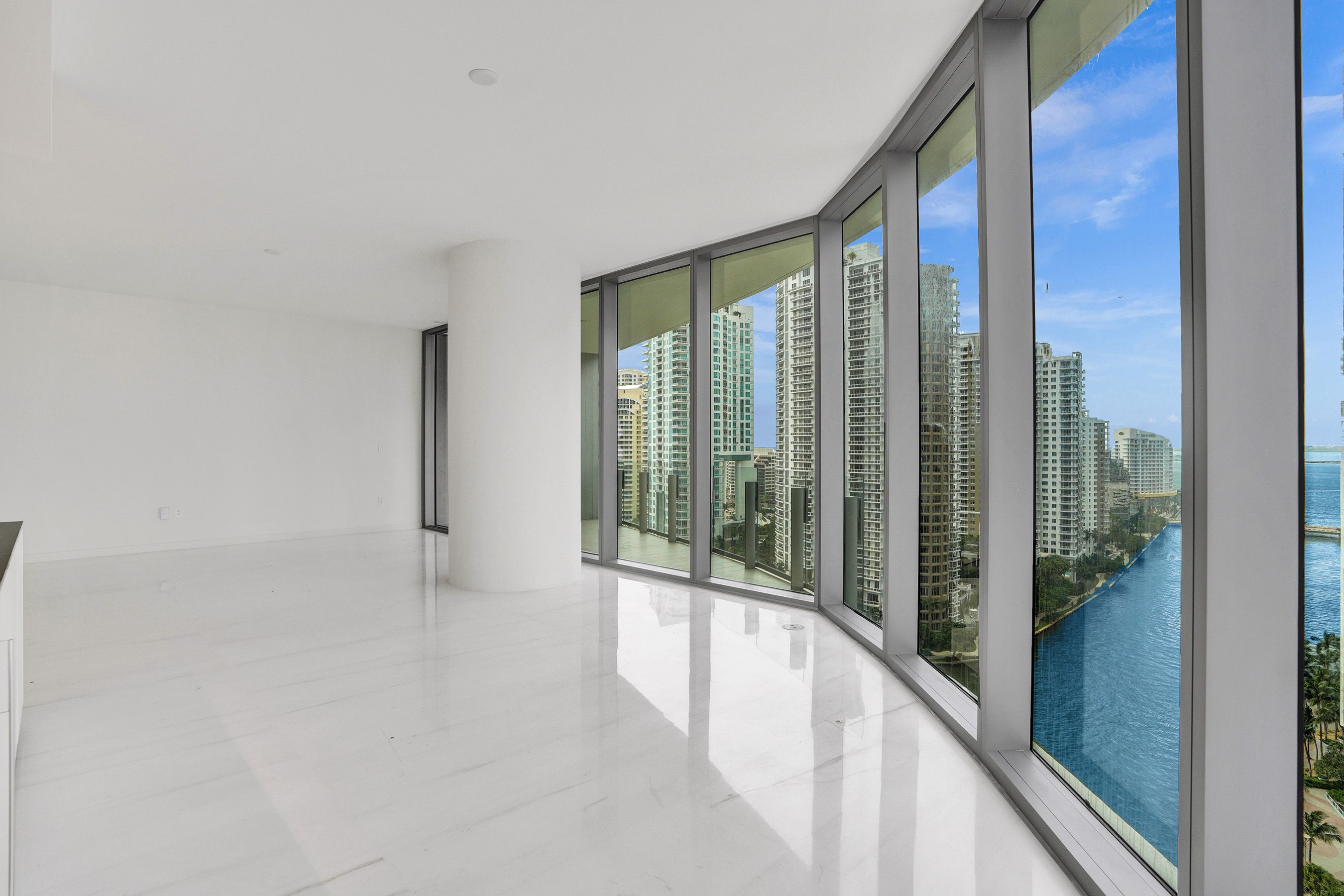 300 Biscayne Boulevard Way Miami FL 33131
