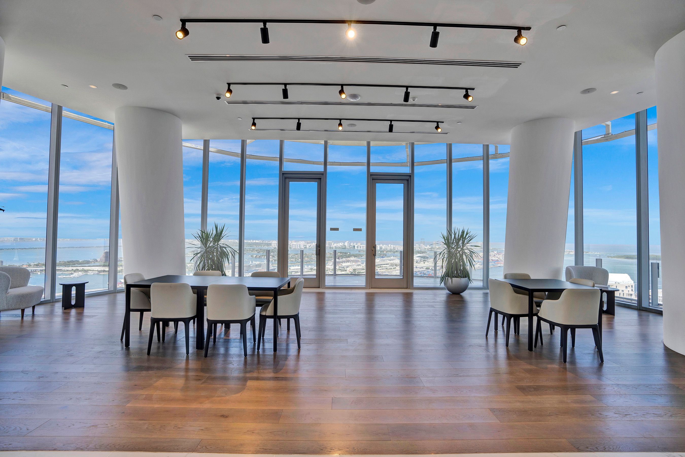 300 Biscayne Boulevard Way Miami FL 33131