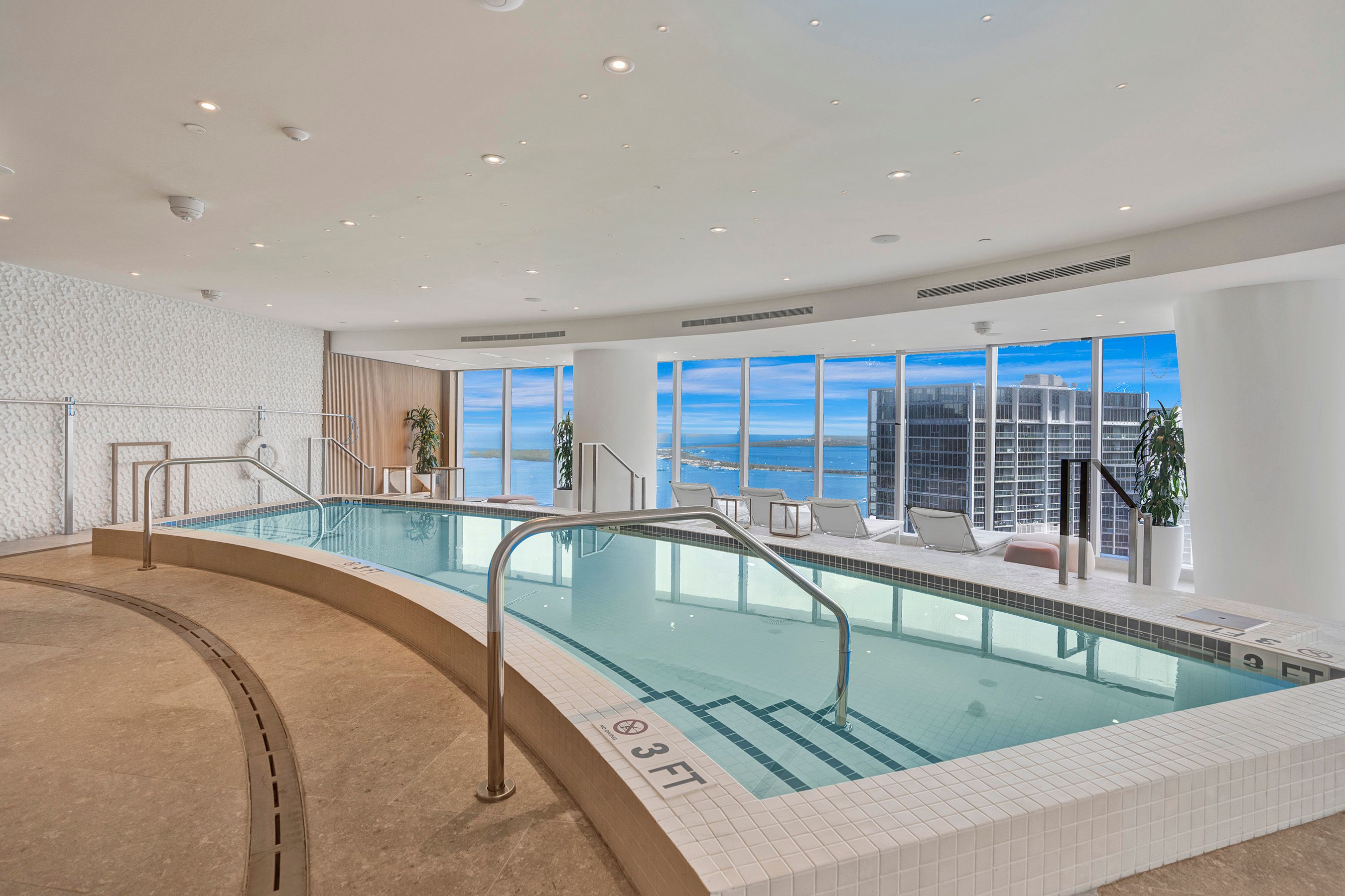 300 Biscayne Boulevard Way Miami FL 33131