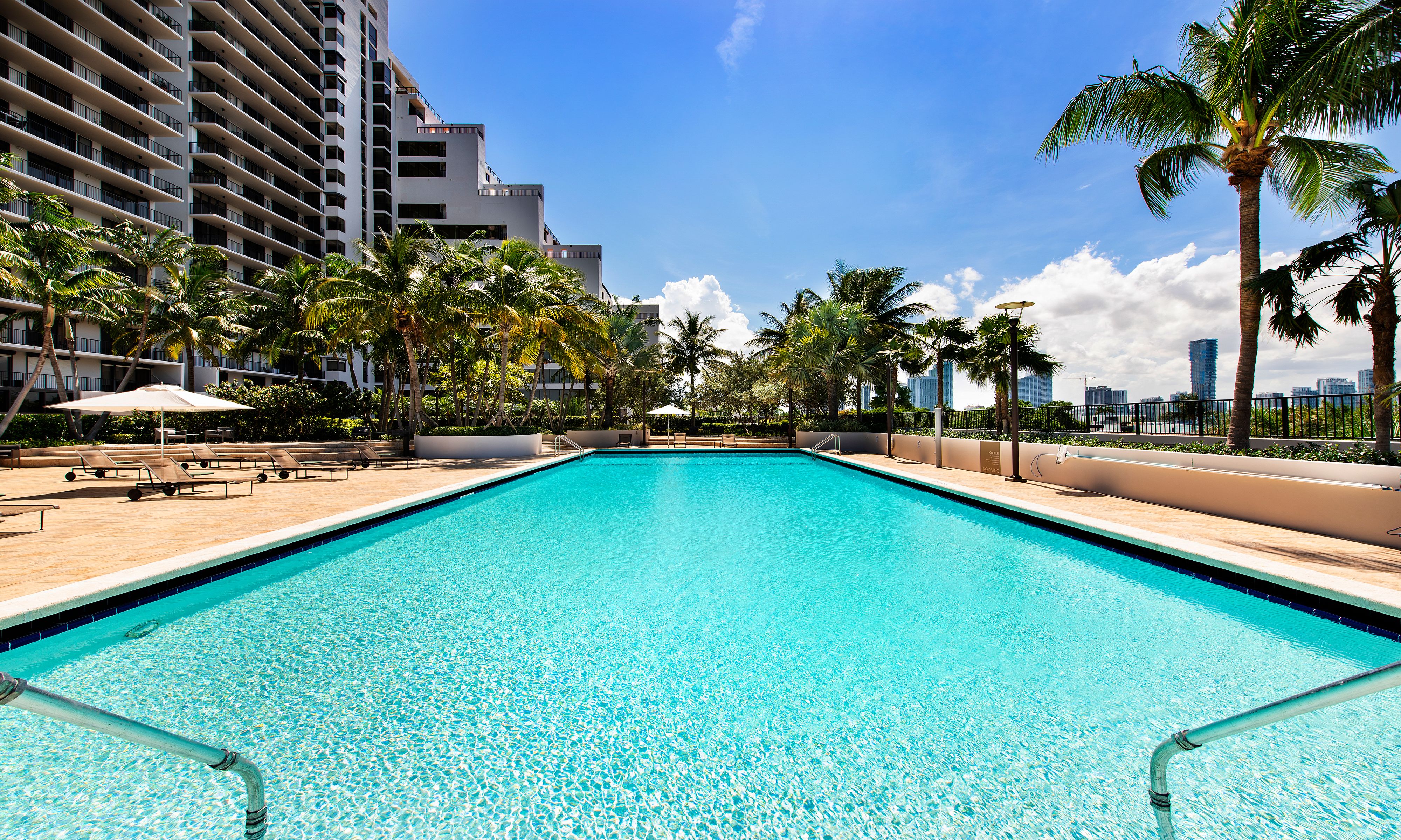 1000 Venetian Way Miami FL 33139