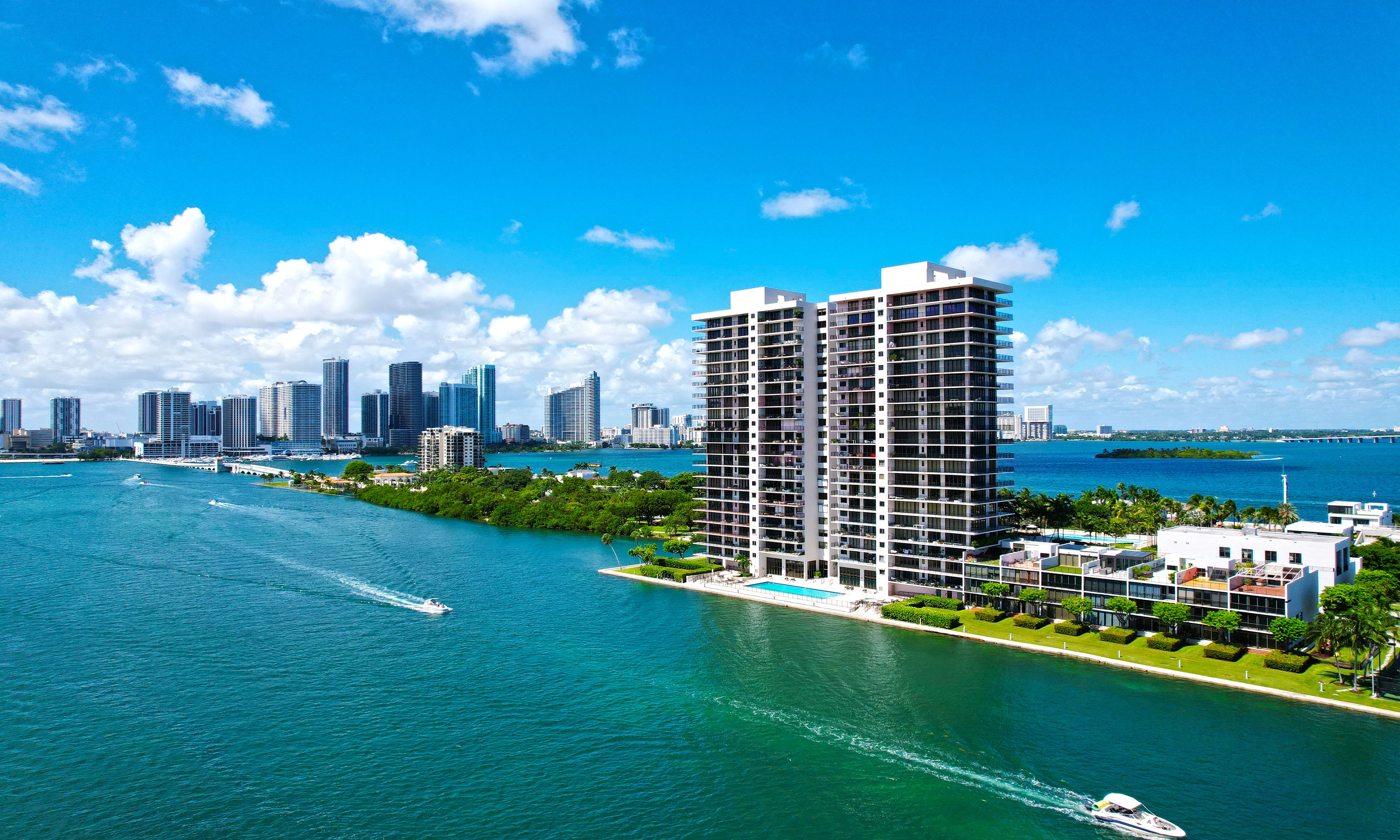 1000 Venetian Way Miami FL 33139