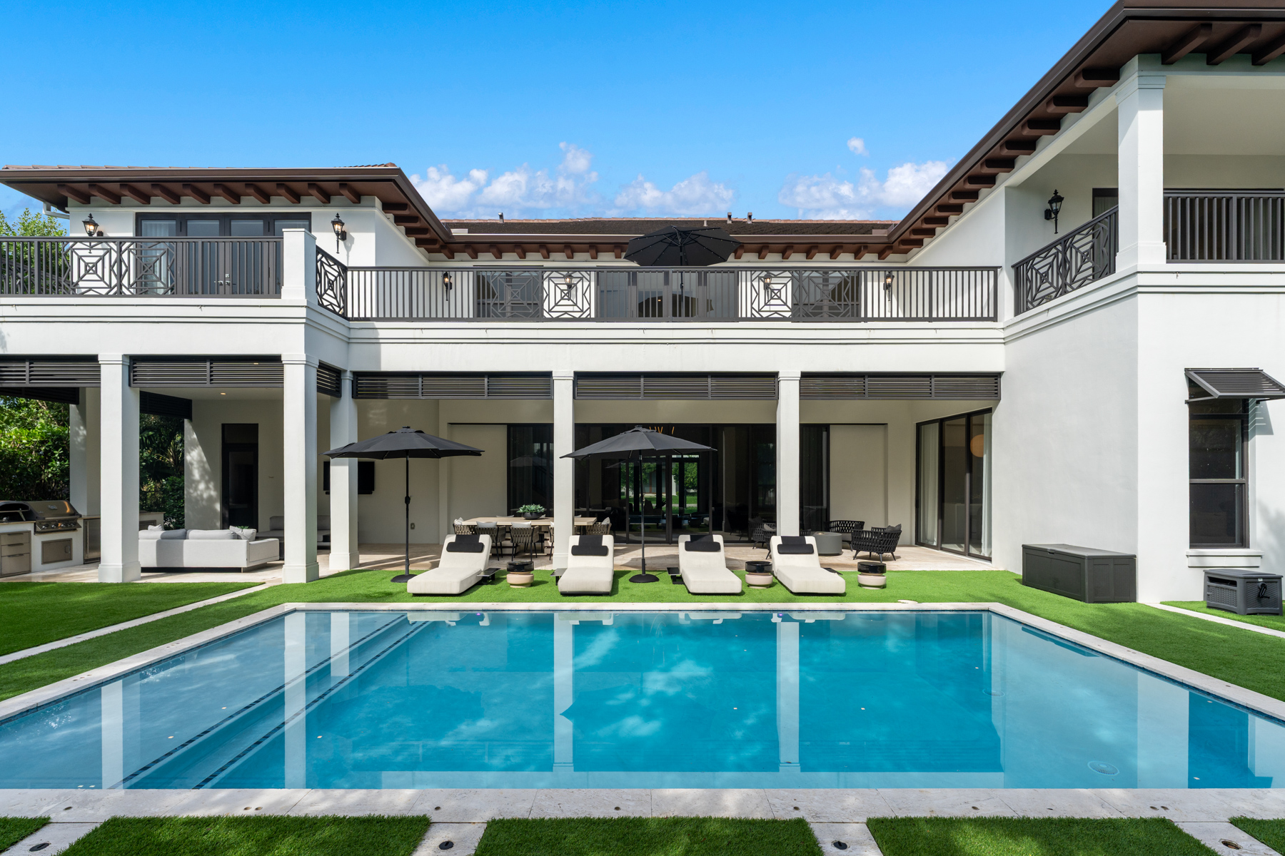 9445 SW 72nd Court Pinecrest FL 33156