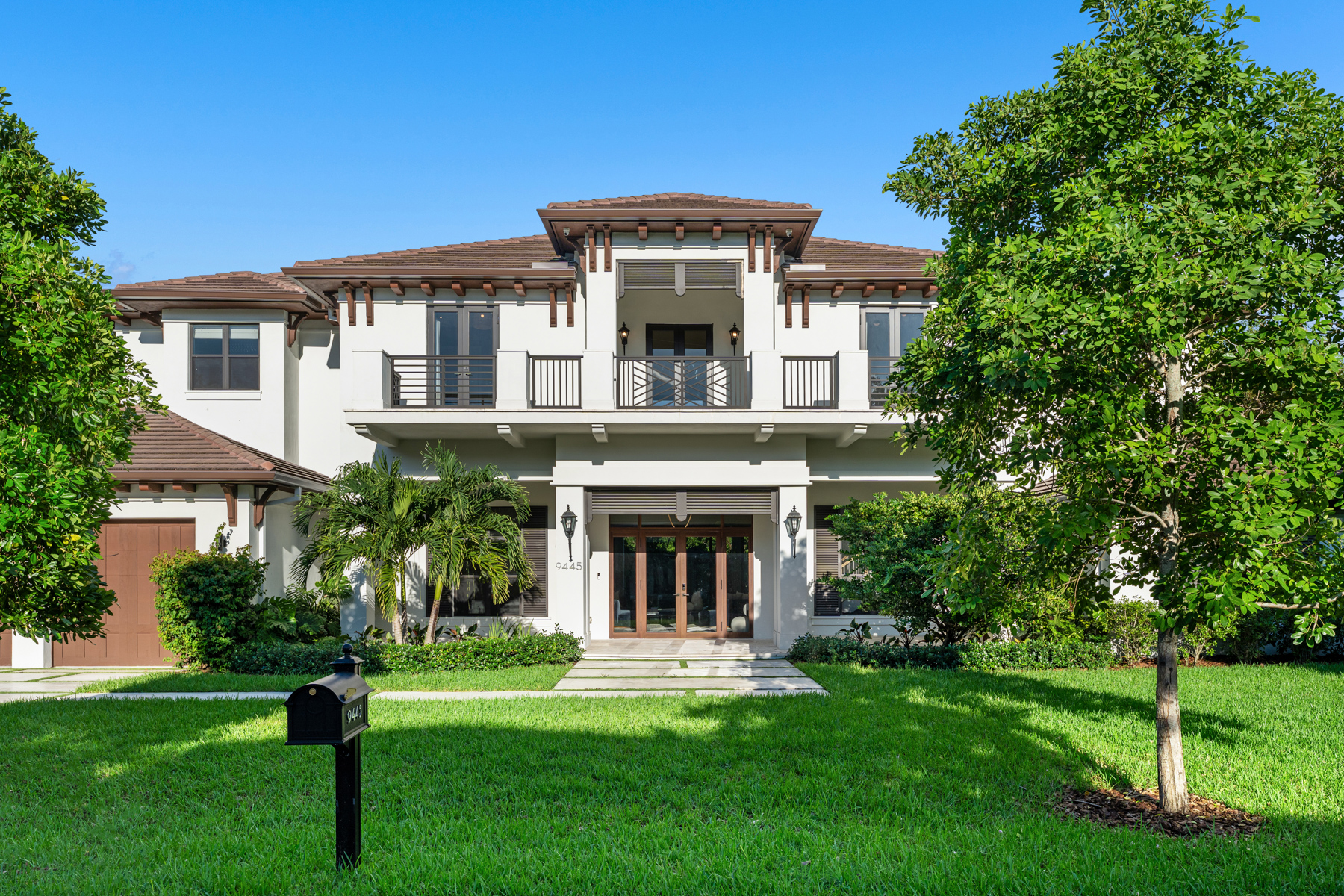 9445 SW 72nd Court Pinecrest FL 33156