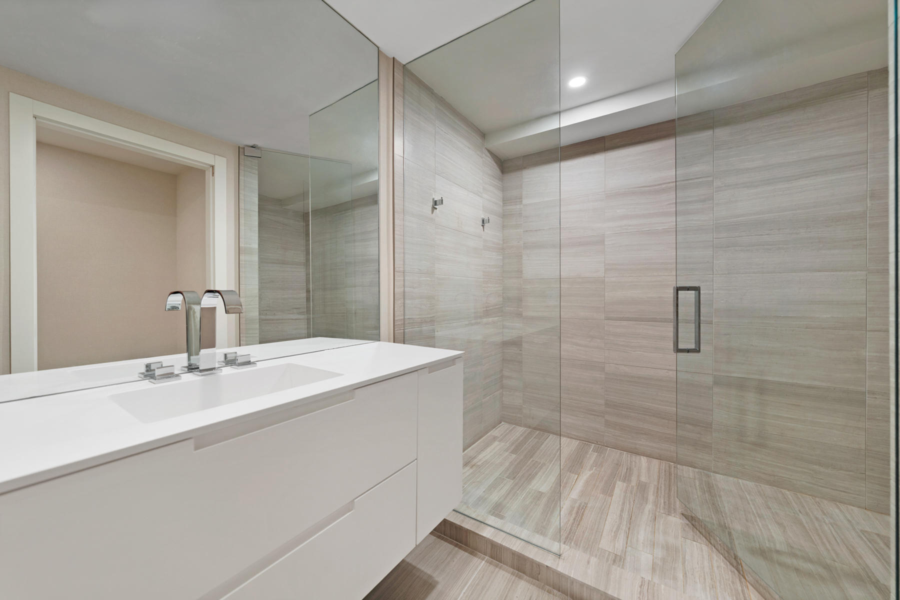 4701 N Meridian Avenue Miami Beach FL 33140