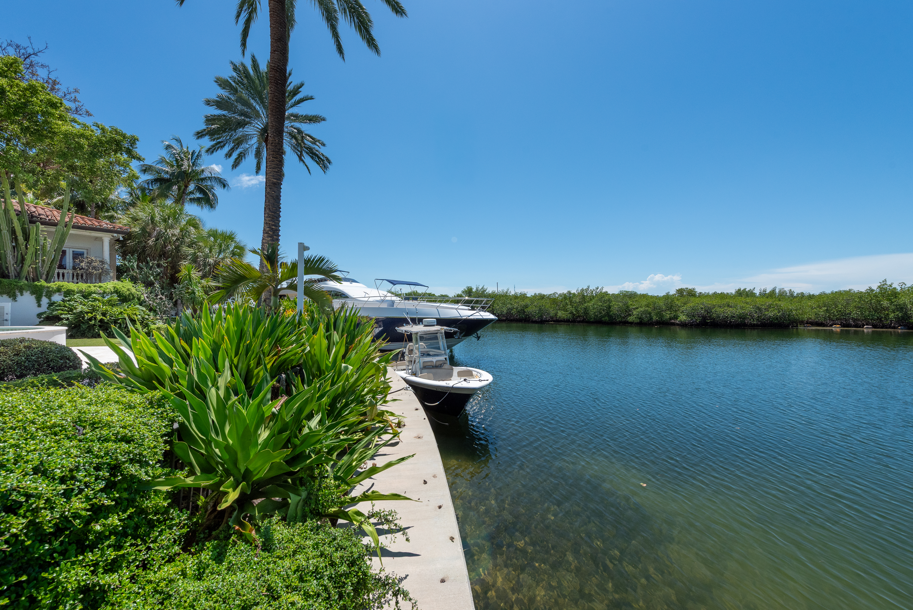 260 Cape Florida Drive Key Biscayne FL 33149