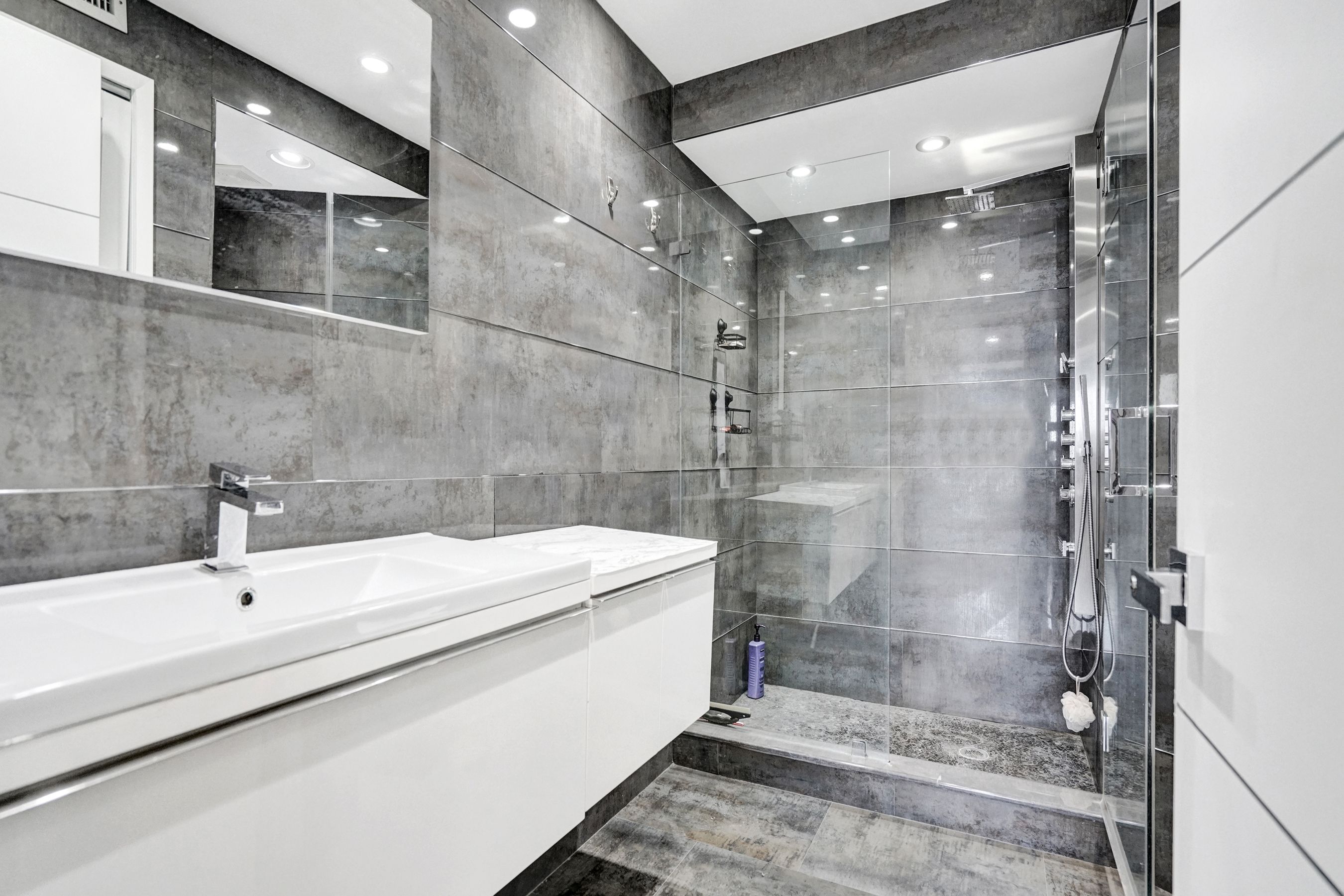 19101 NE 36th Court Aventura FL 33180