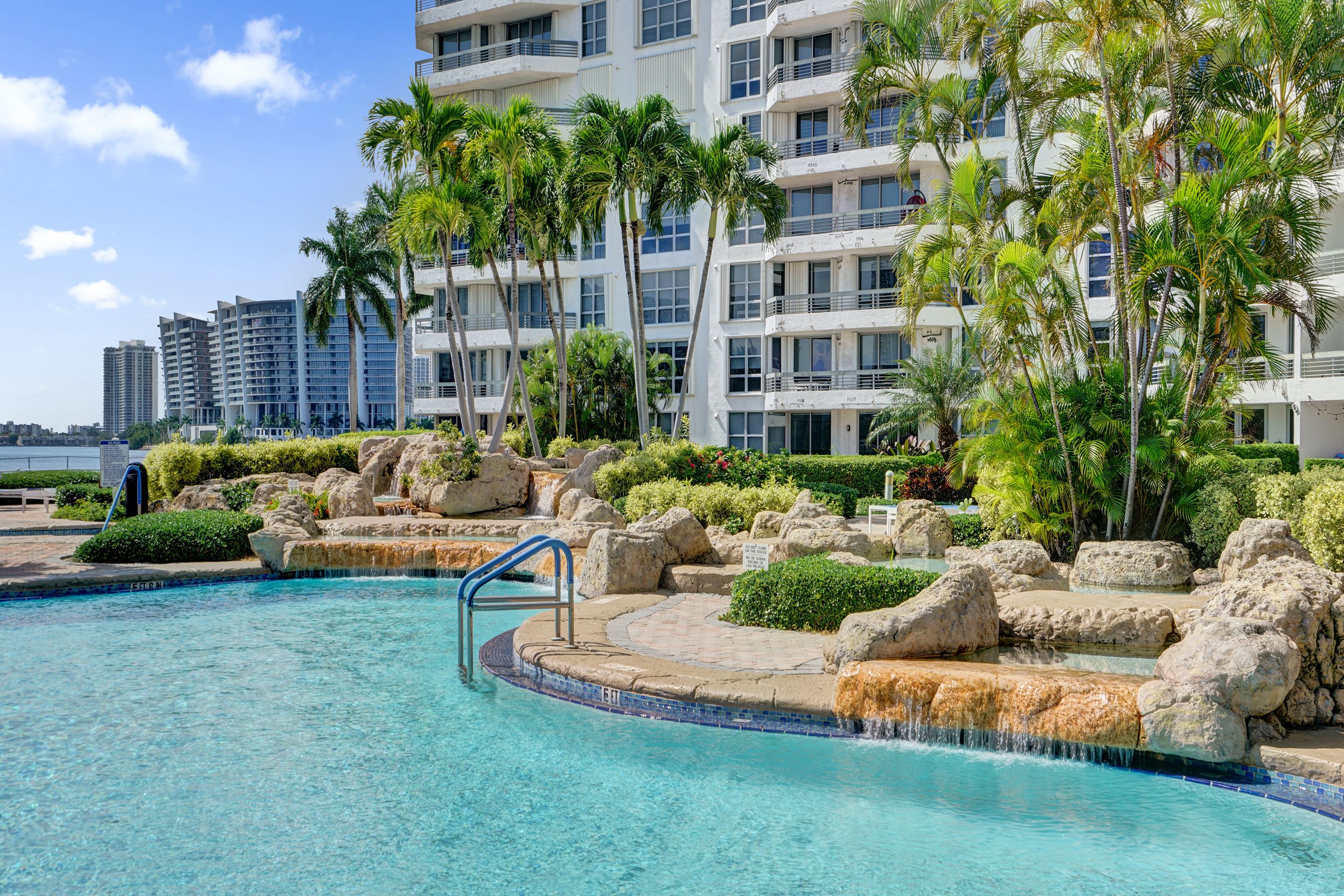 19101 NE 36th Court Aventura FL 33180