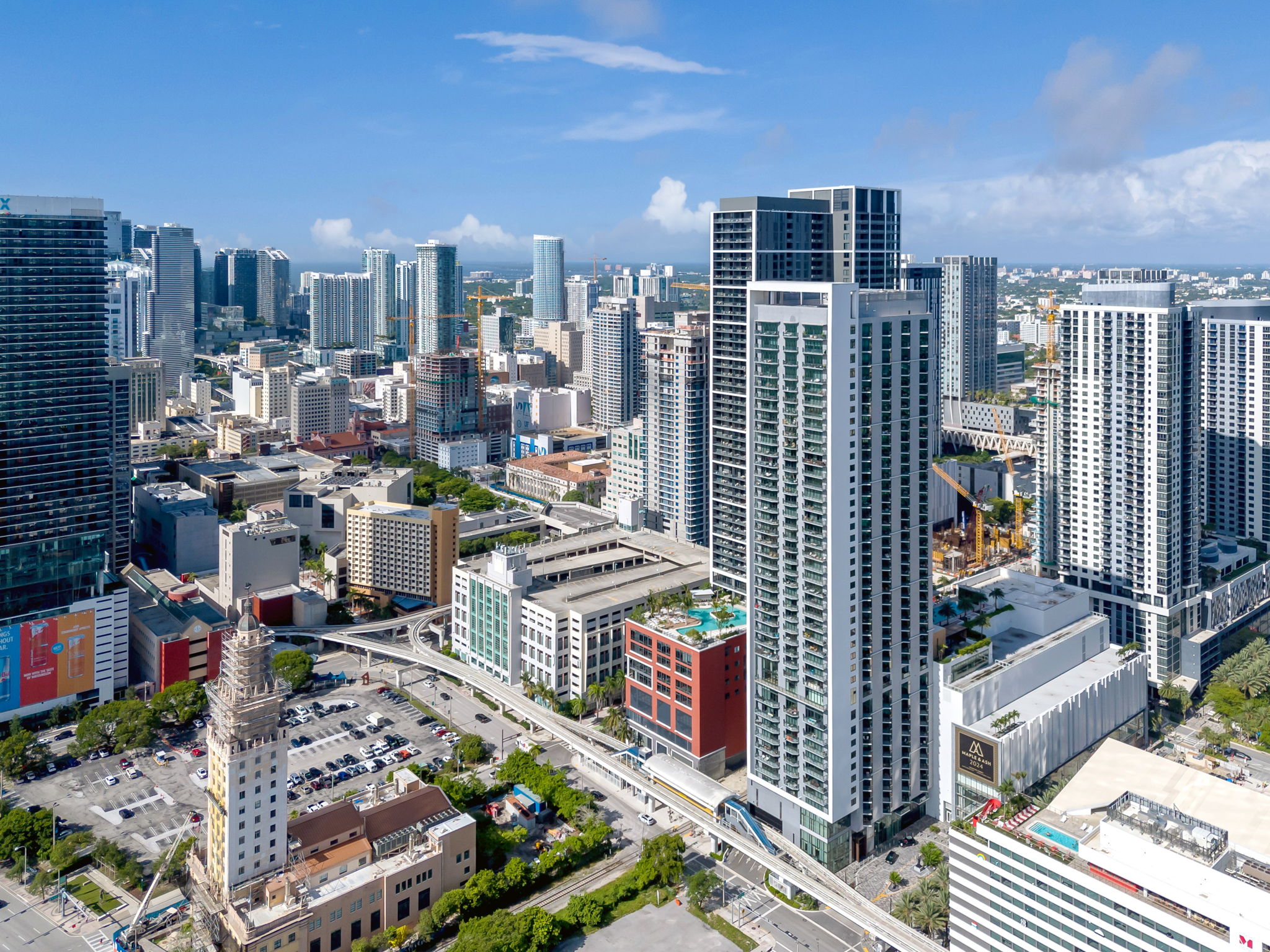 159 NE 6th Street Miami FL 33132