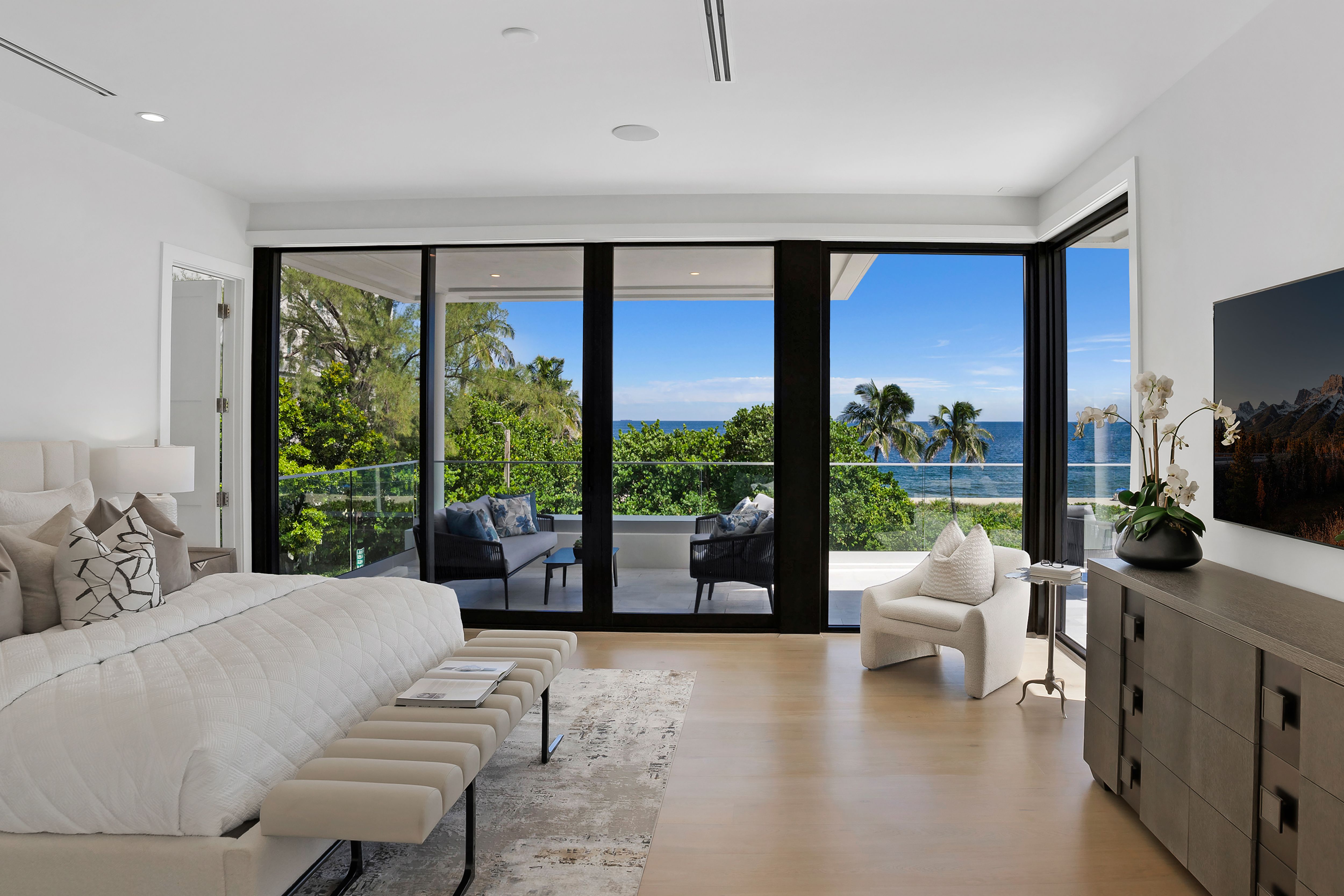 1813 N Fort Lauderdale Beach Boulevard Fort Lauderdale FL 33305