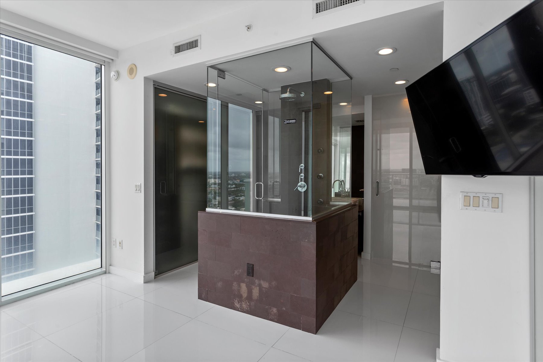 1040 Biscayne Boulevard Miami FL 33132