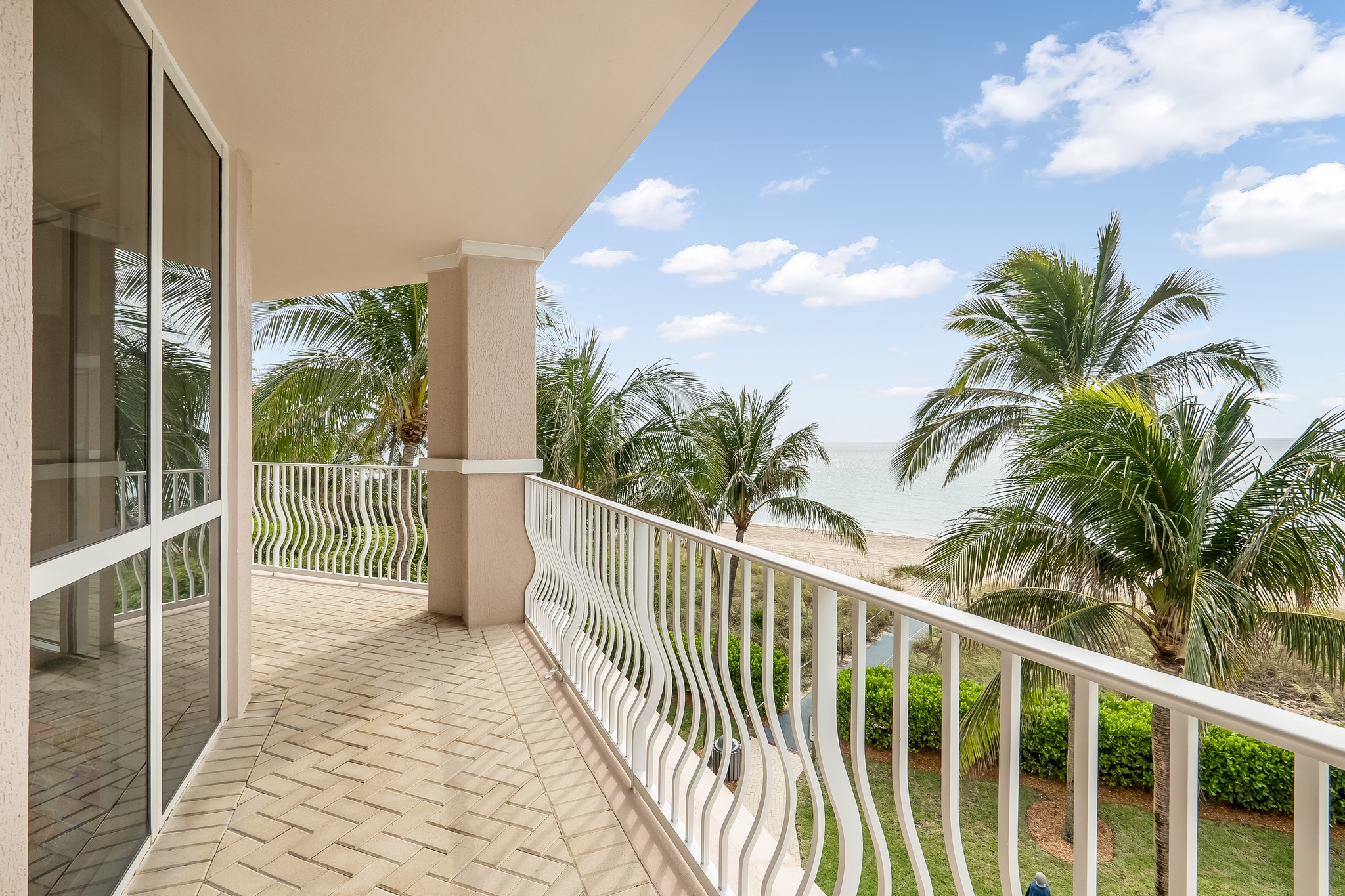 1460 S Ocean Boulevard Lauderdale By The Sea FL 33062