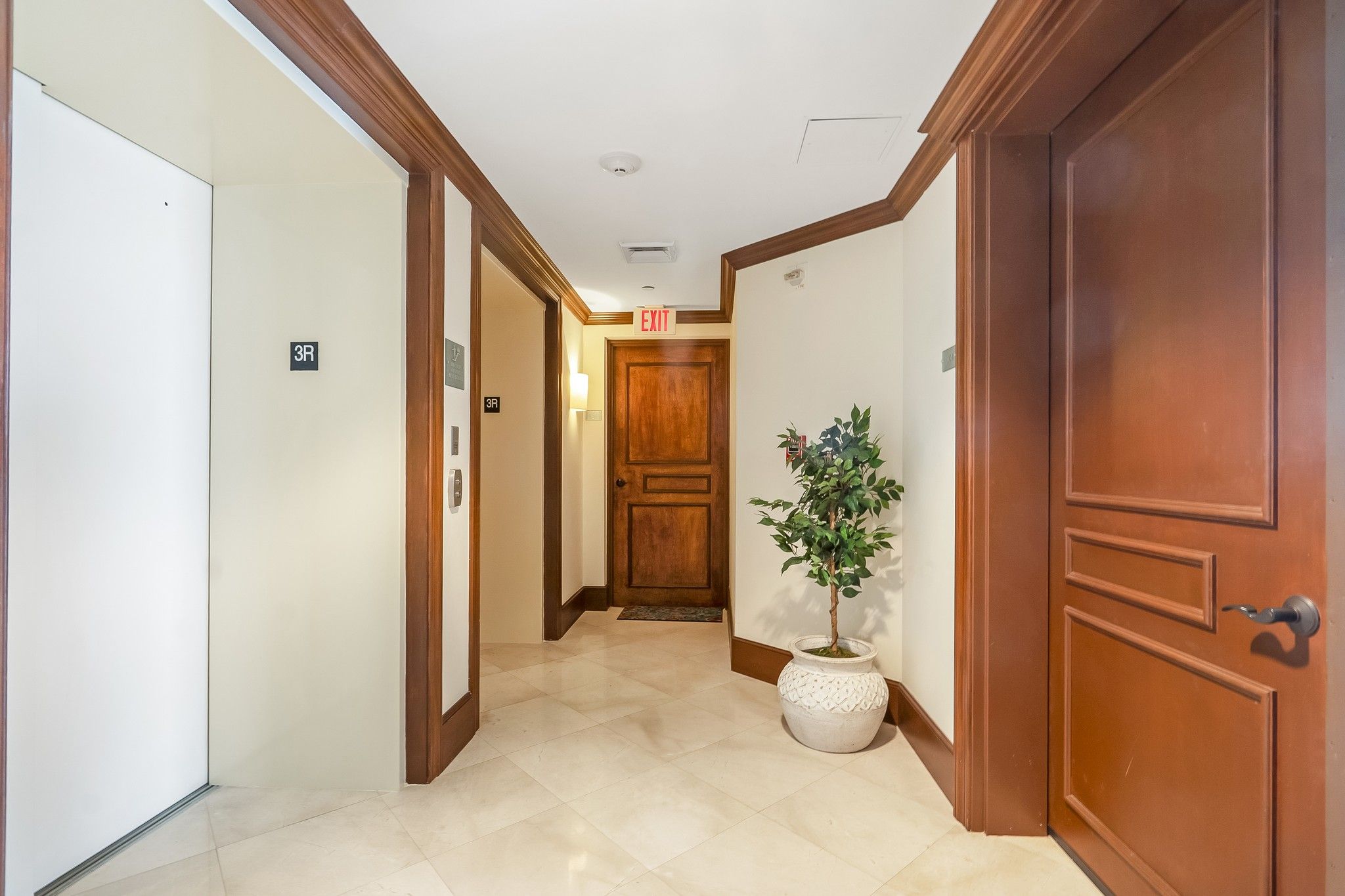 1460 S Ocean Boulevard Lauderdale By The Sea FL 33062