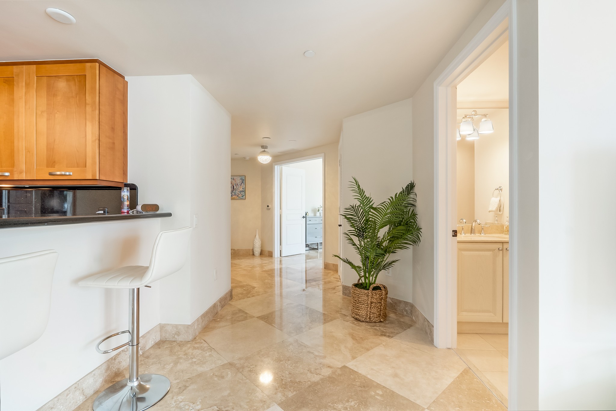 1460 S Ocean Boulevard Lauderdale By The Sea FL 33062