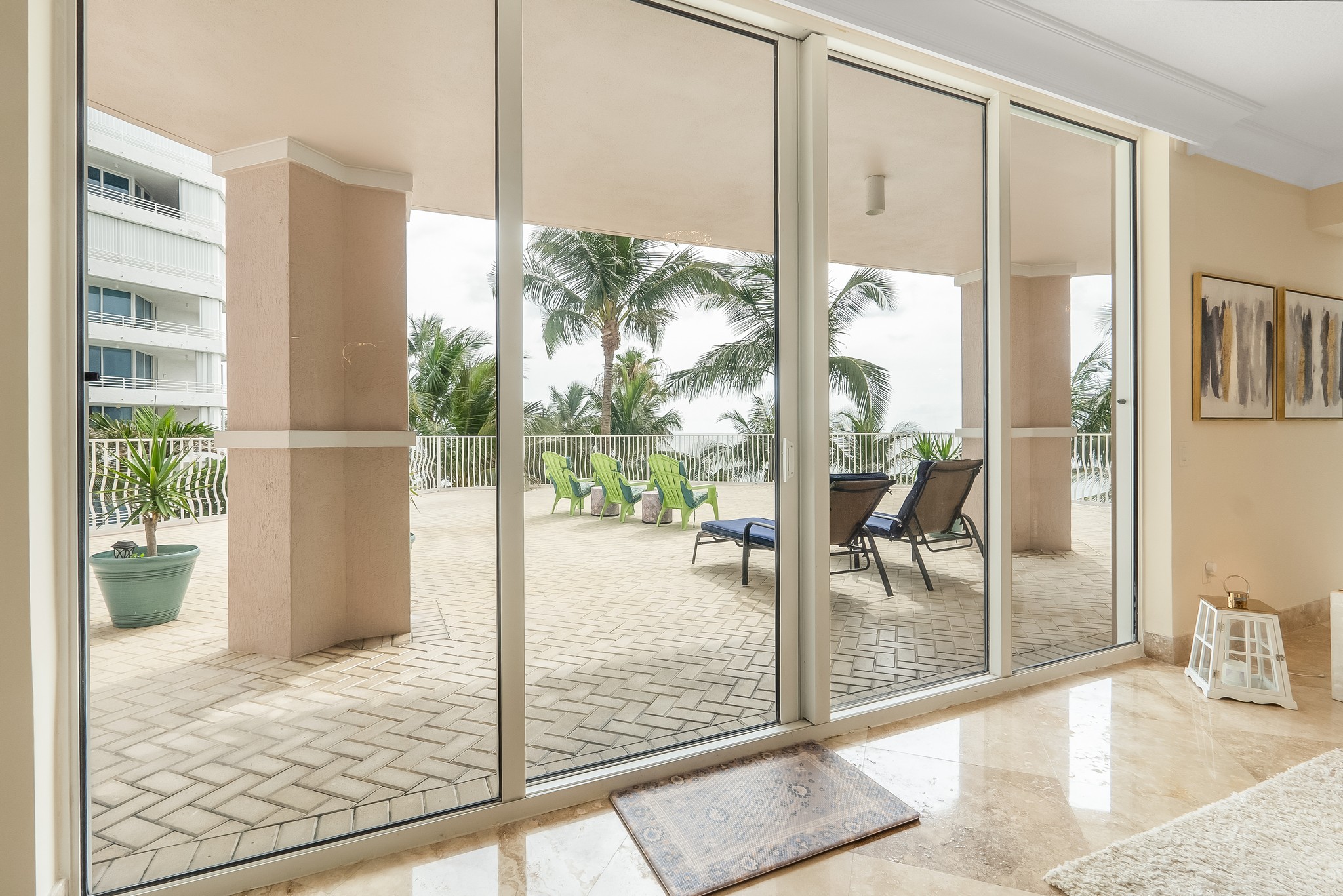 1460 S Ocean Boulevard Lauderdale By The Sea FL 33062