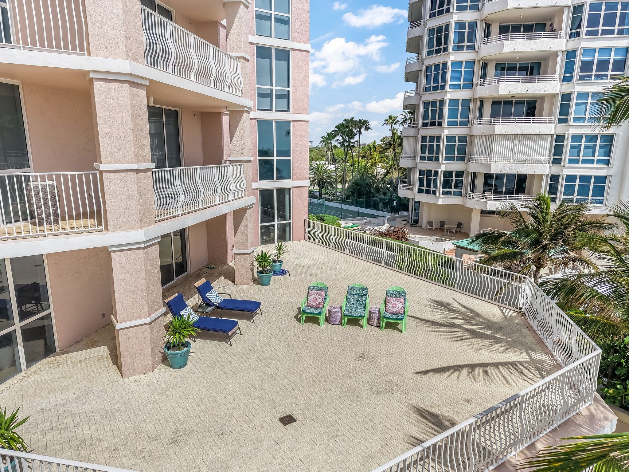 1460 S Ocean Boulevard Lauderdale By The Sea FL 33062
