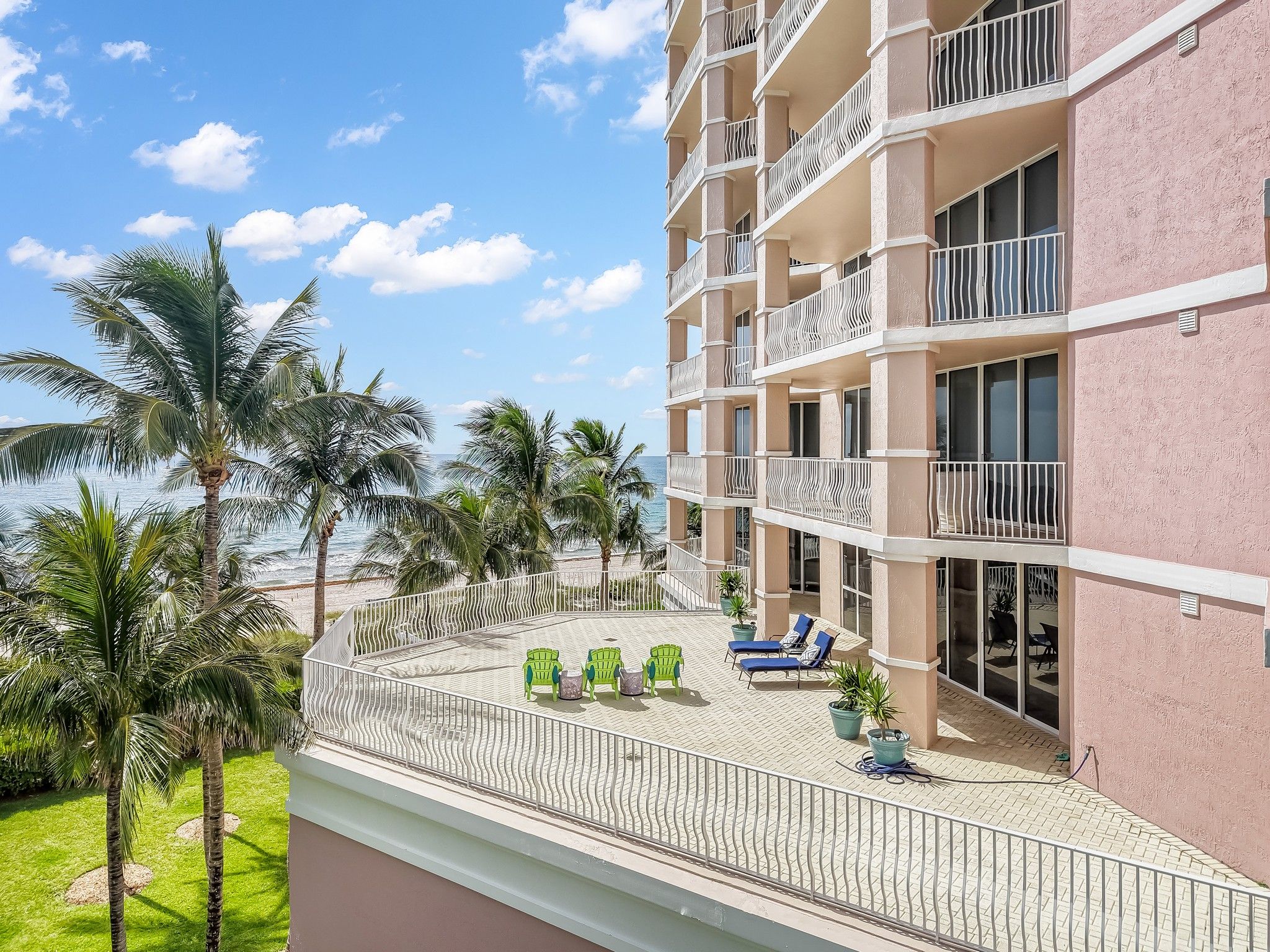 1460 S Ocean Boulevard Lauderdale By The Sea FL 33062