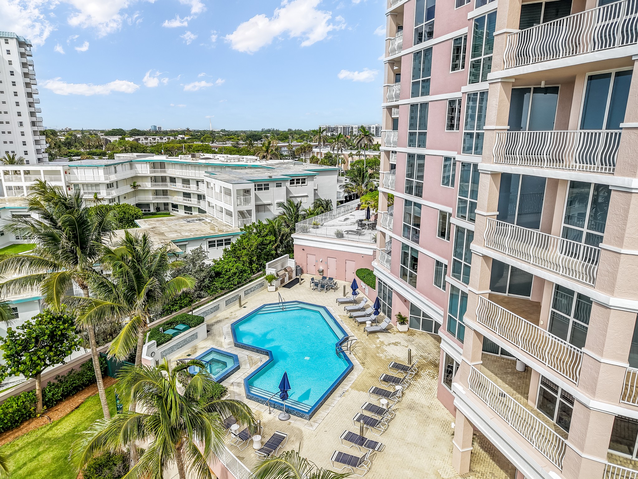1460 S Ocean Boulevard Lauderdale By The Sea FL 33062