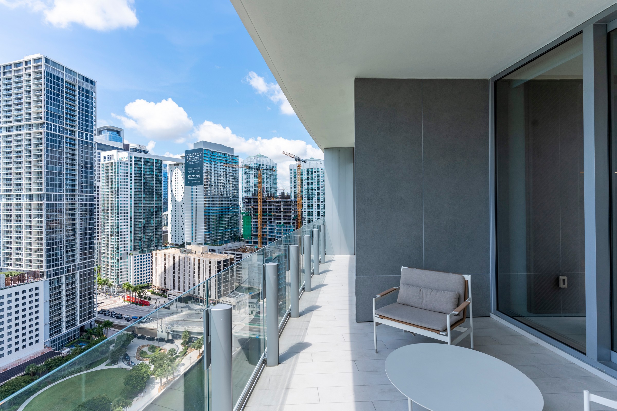 300 Biscayne Blvd Way Miami FL 33131