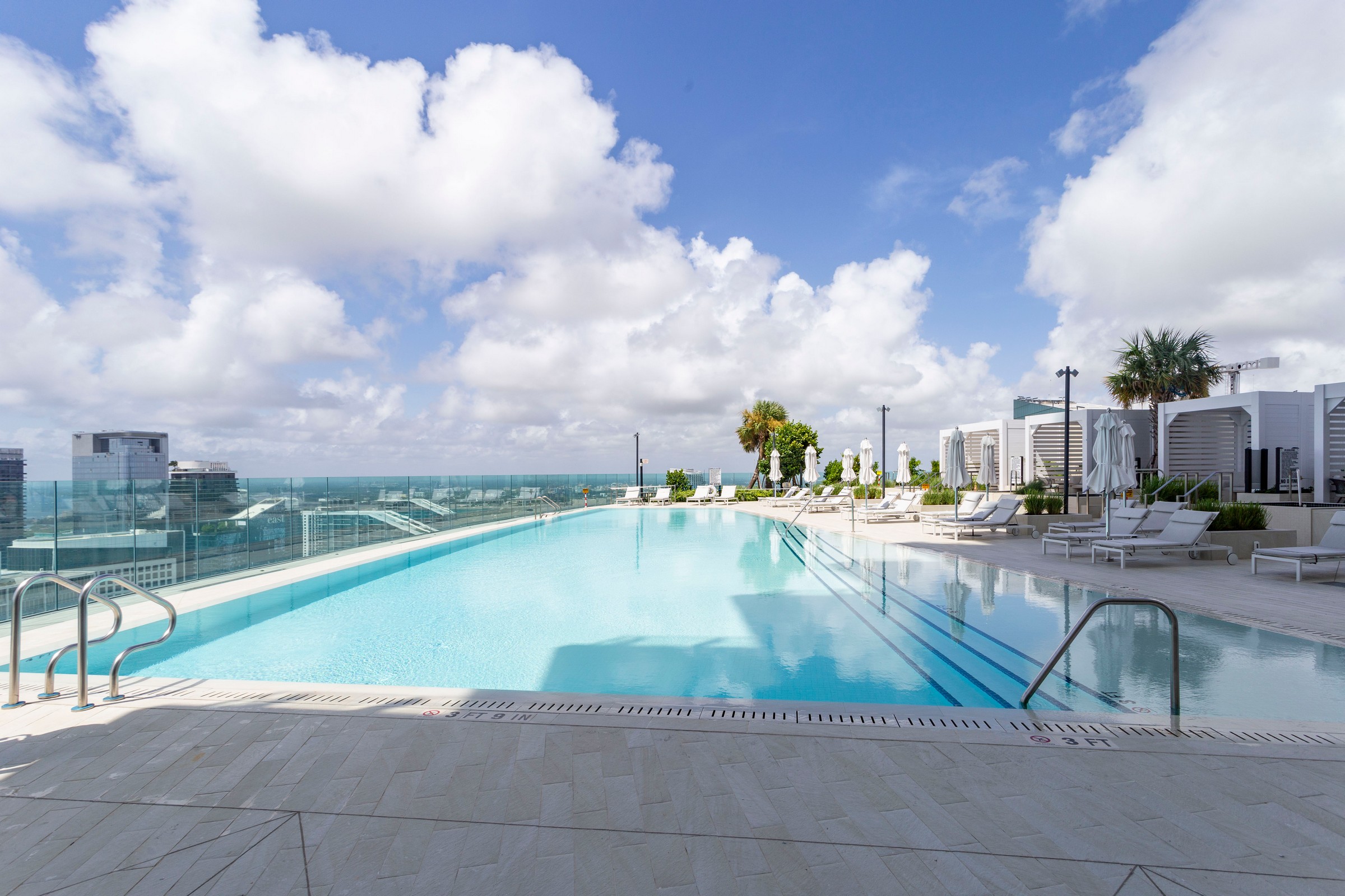 300 Biscayne Blvd Way Miami FL 33131