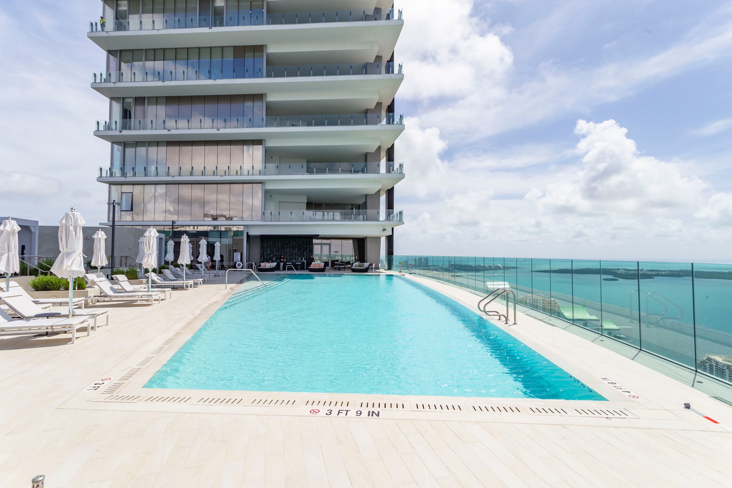 300 Biscayne Blvd Way Miami FL 33131