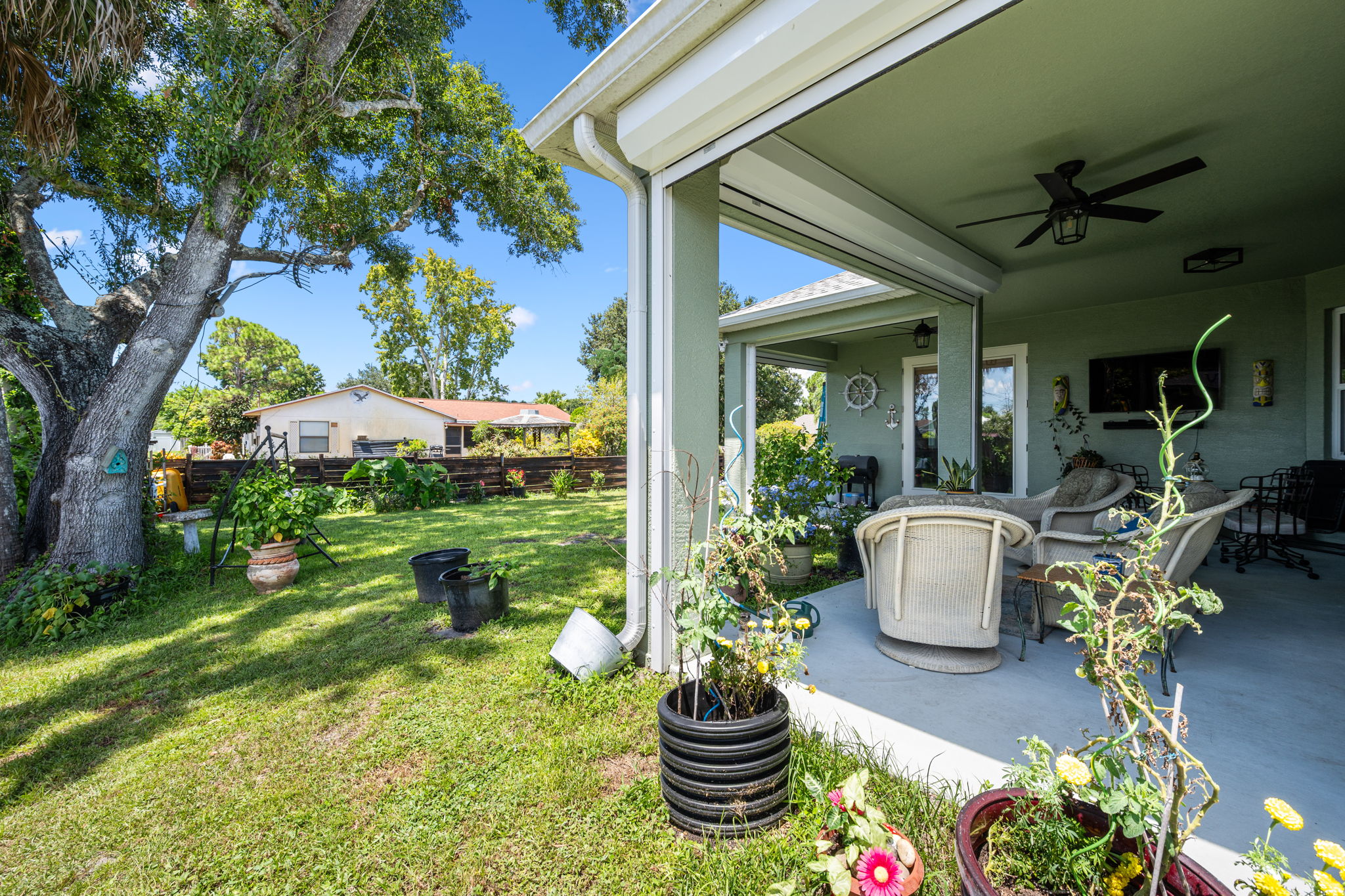 898 Gera Avenue NW Palm Bay FL 32907