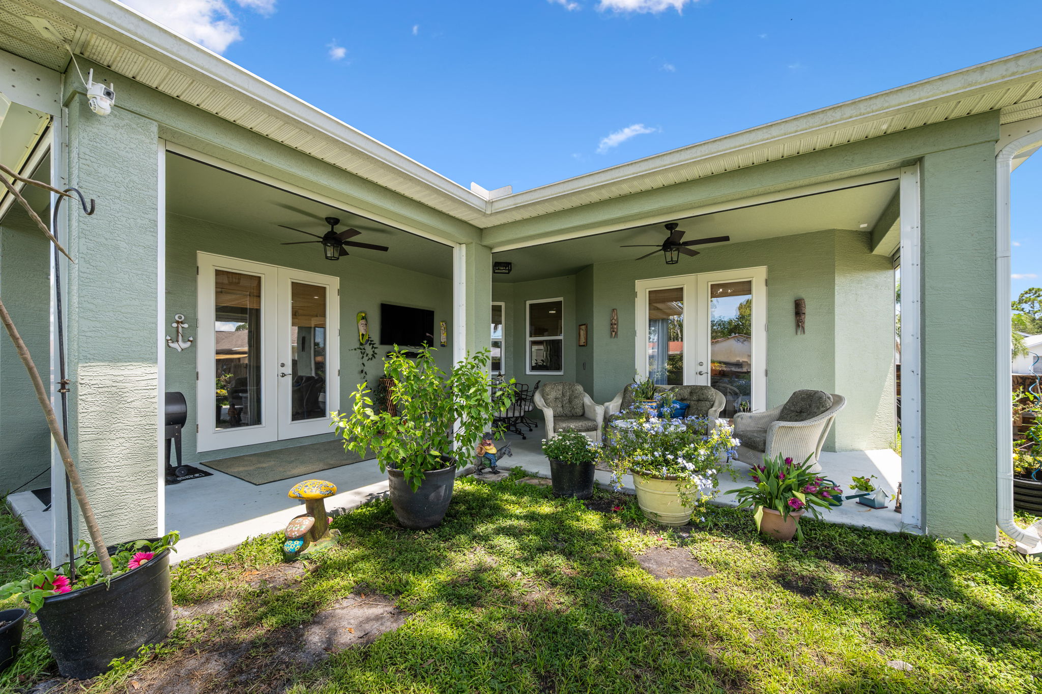 898 Gera Avenue NW Palm Bay FL 32907