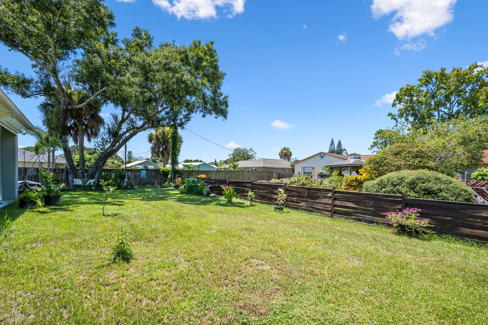 898 Gera Avenue NW Palm Bay FL 32907