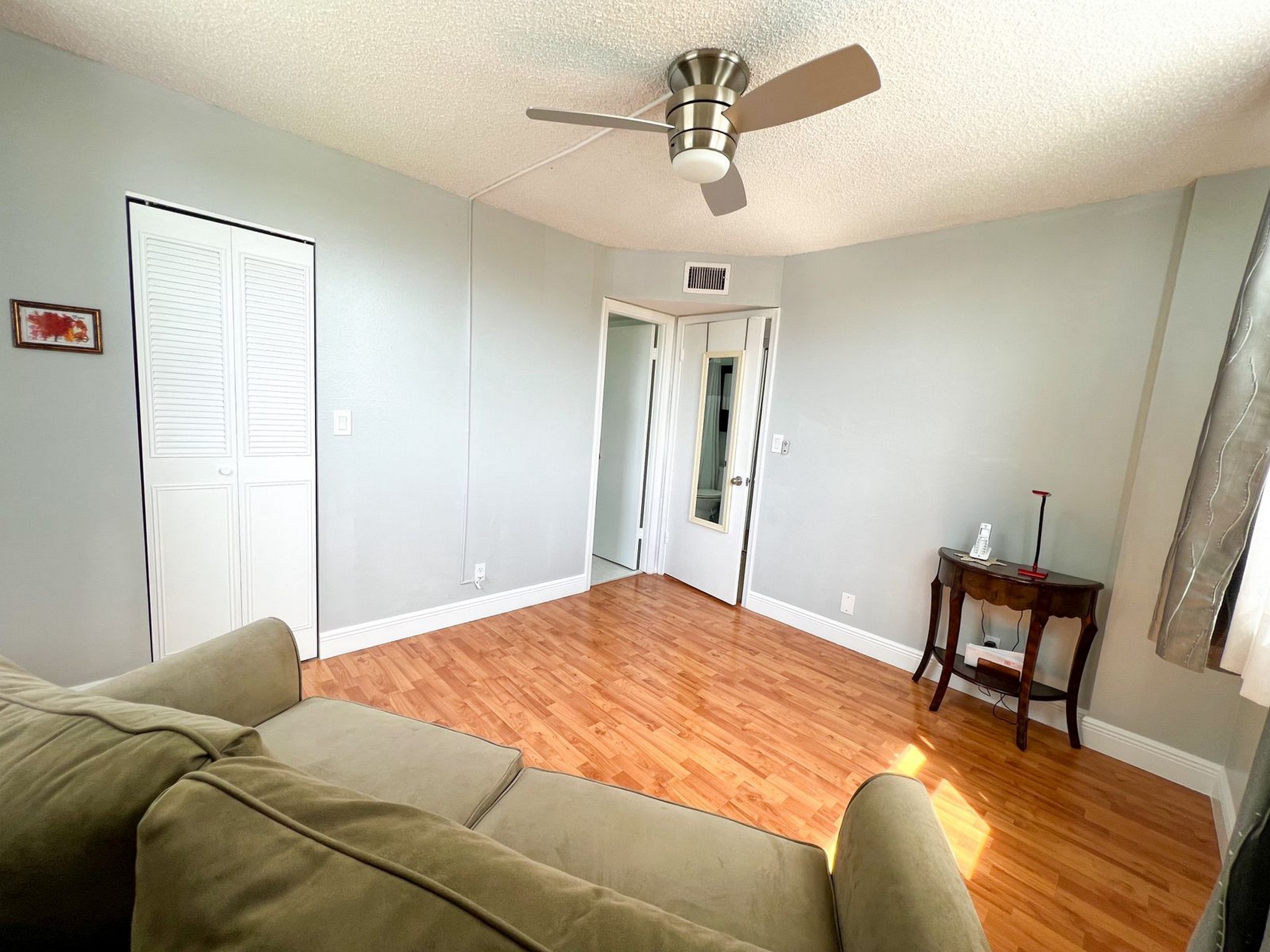 113 Royal Park Drive Oakland Park FL 33309