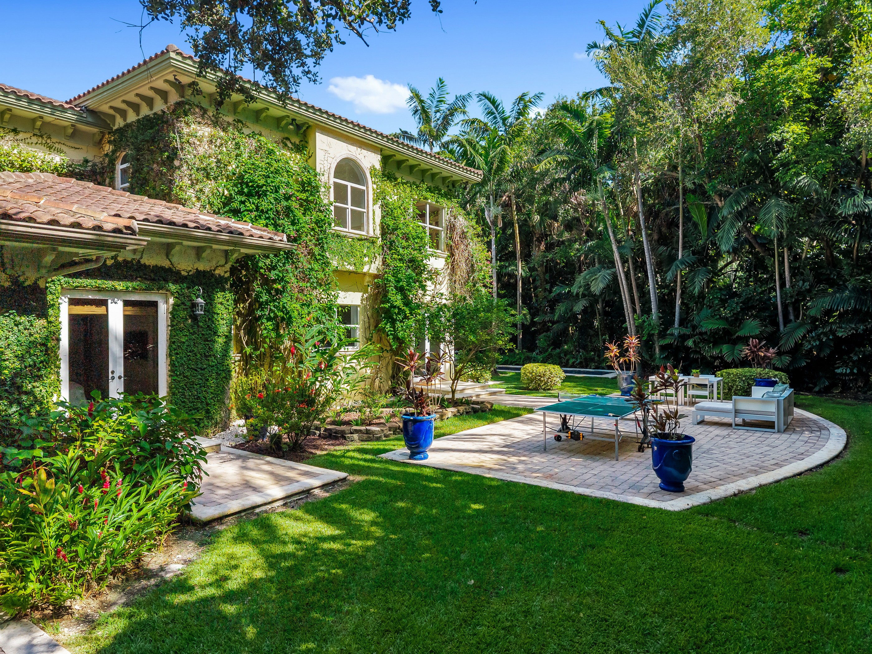 5100 SW 86th Street Miami FL 33143