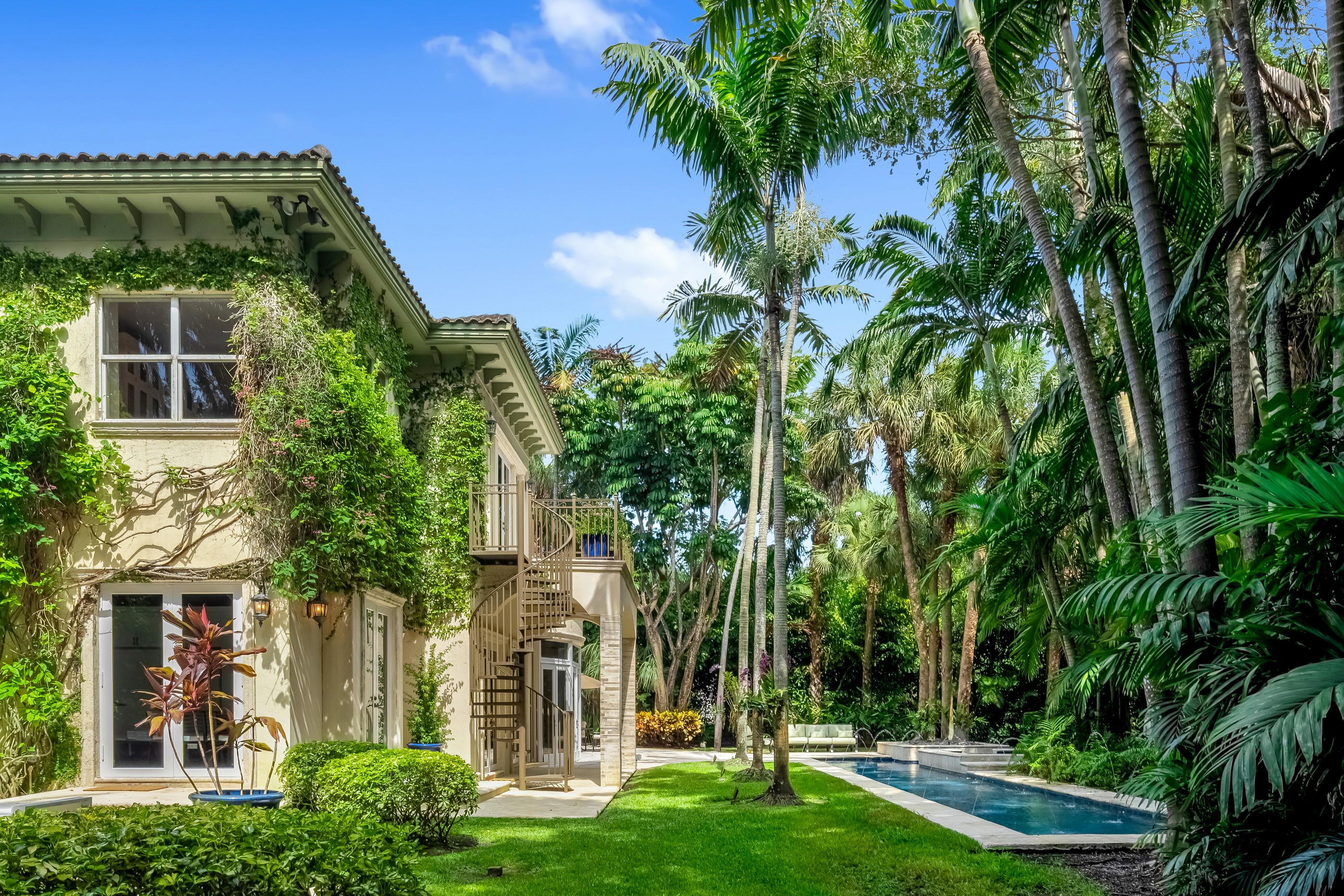 5100 SW 86th Street Miami FL 33143