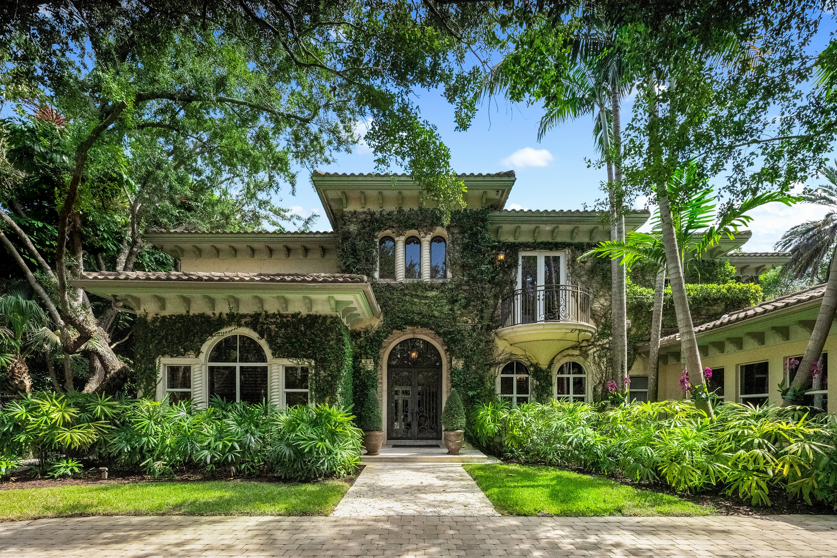 5100 SW 86th Street Miami FL 33143