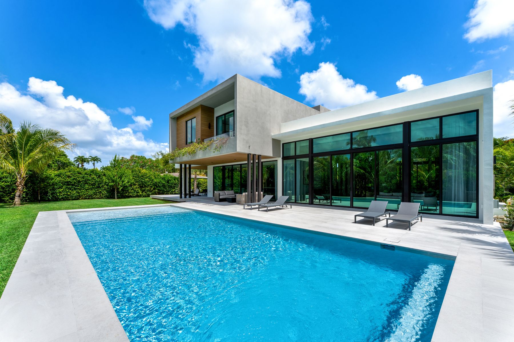 7400 SW 127th Street Pinecrest FL 33156