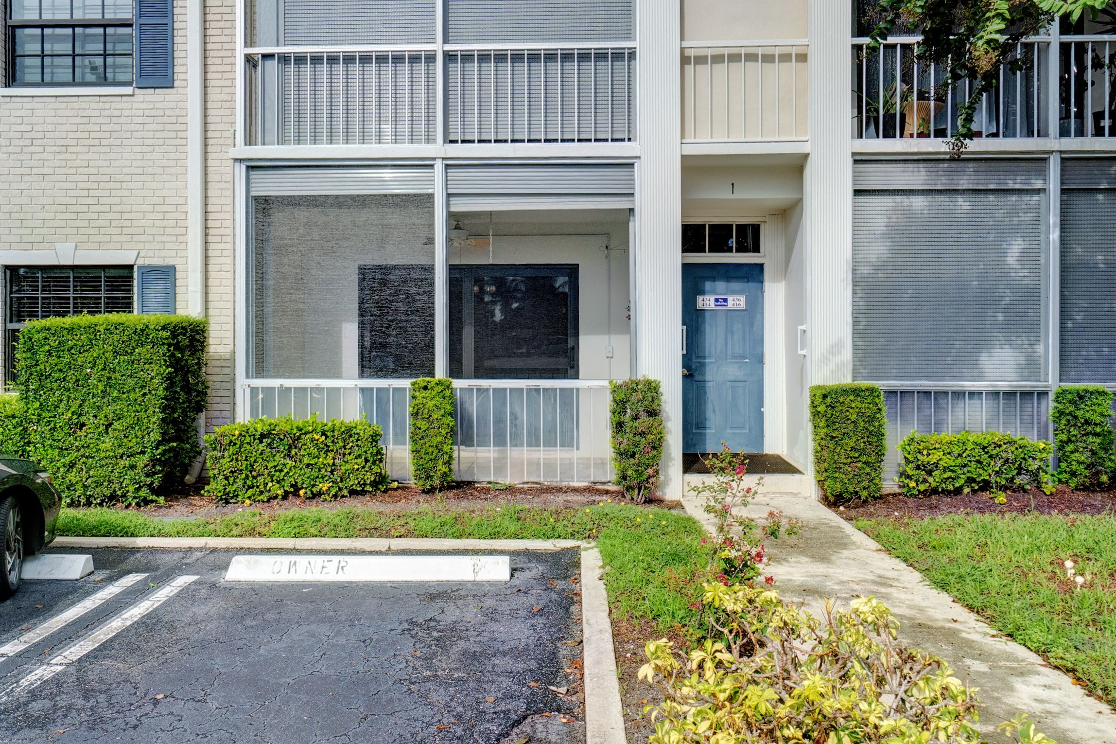 140 Cypress Club Drive Pompano Beach FL 33060