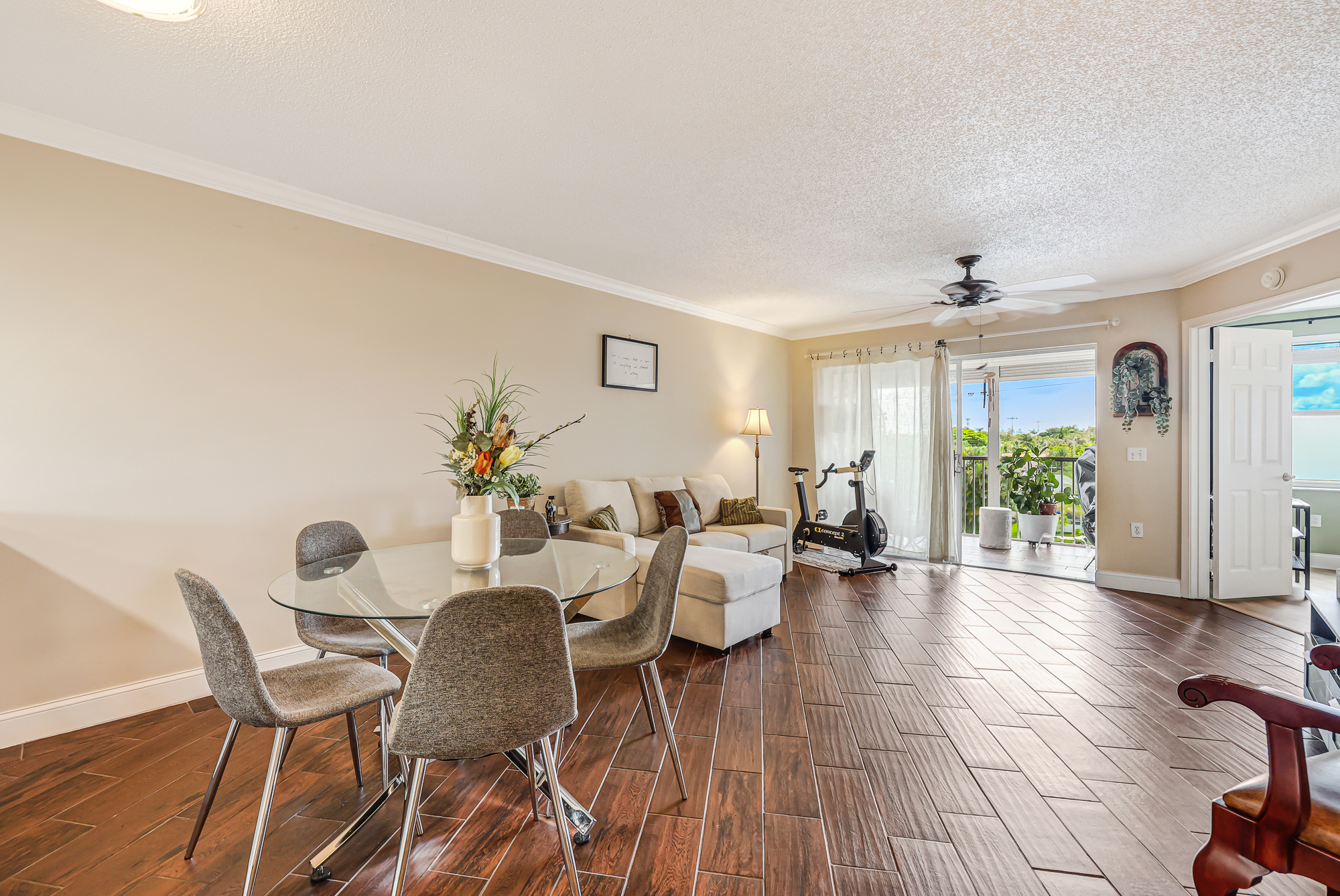 10346 NW 24th Place Sunrise FL 33322
