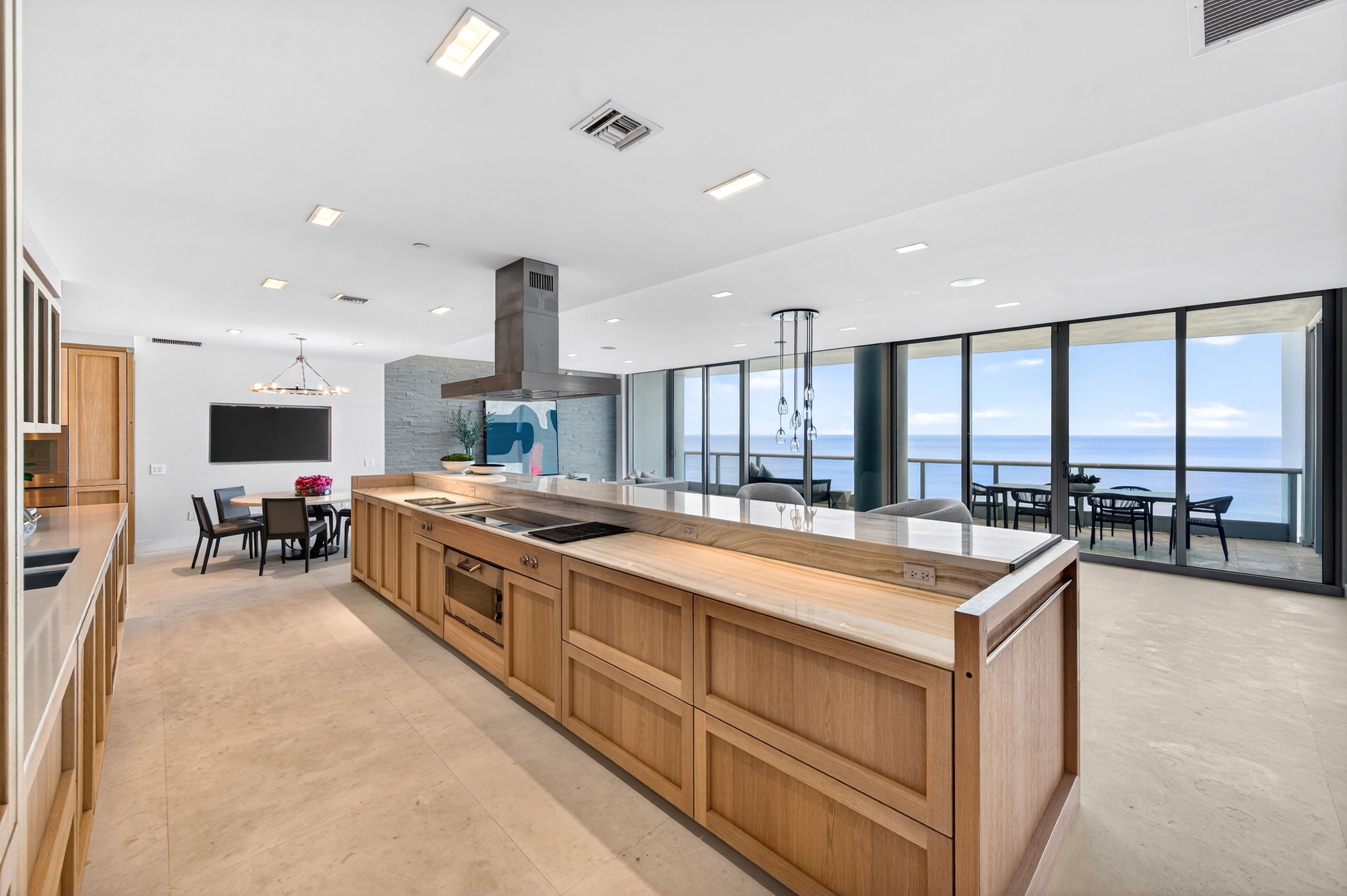 5959 Collins Avenue Miami Beach FL 33140