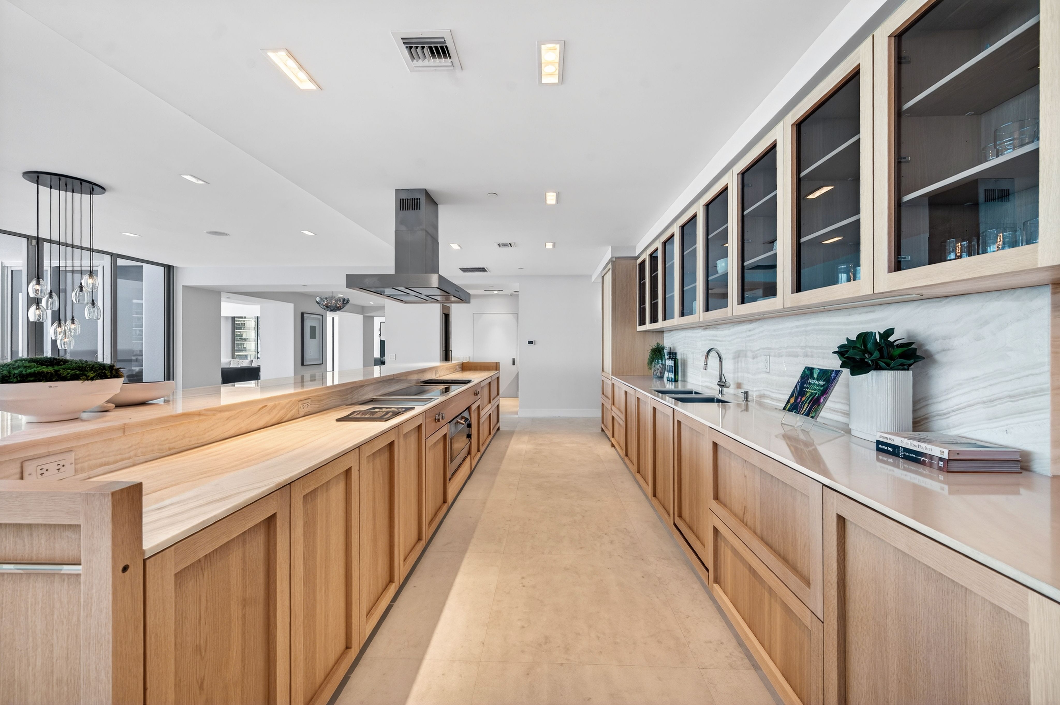 5959 Collins Avenue Miami Beach FL 33140