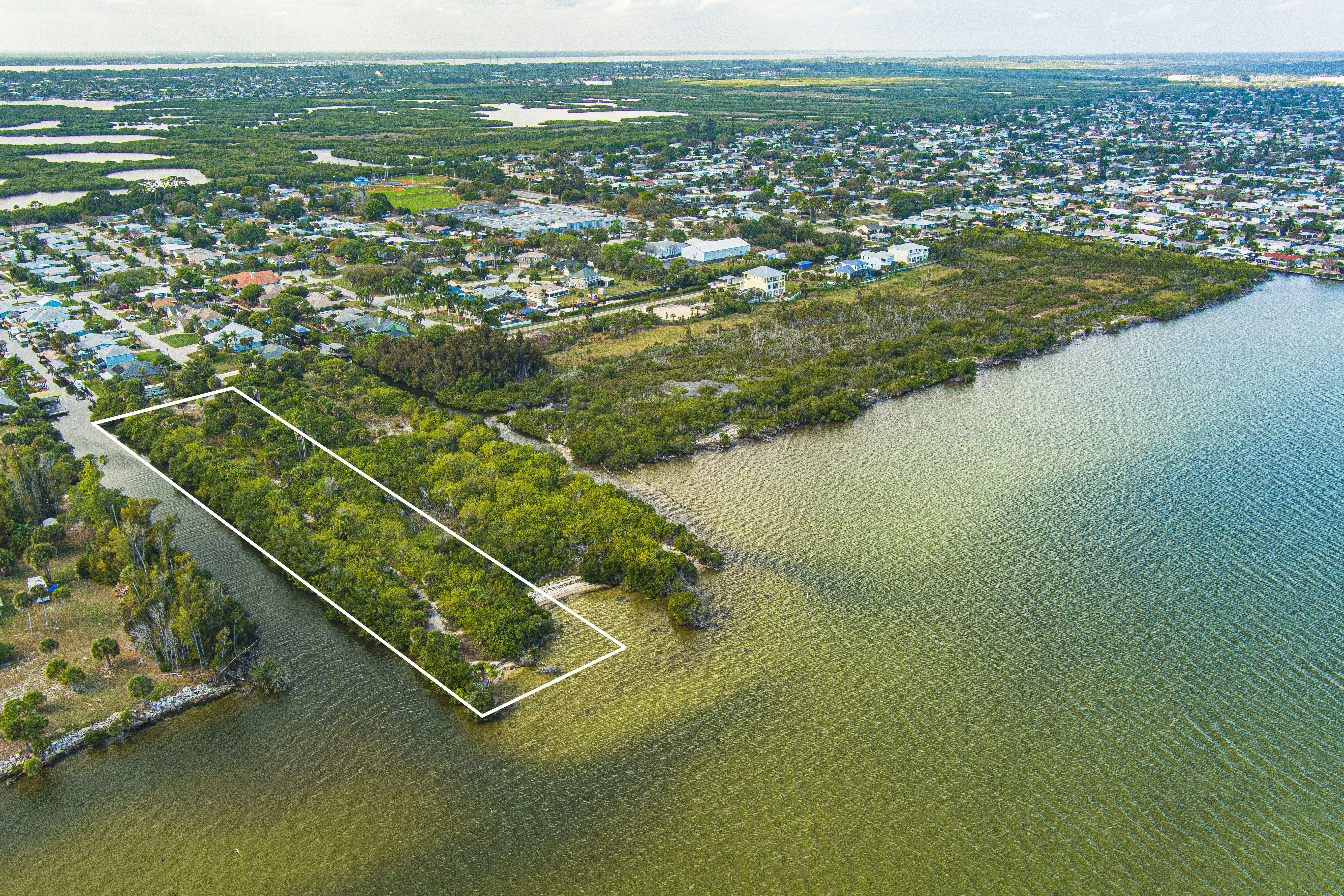 2437 Yount Drive Merritt Island FL 32952
