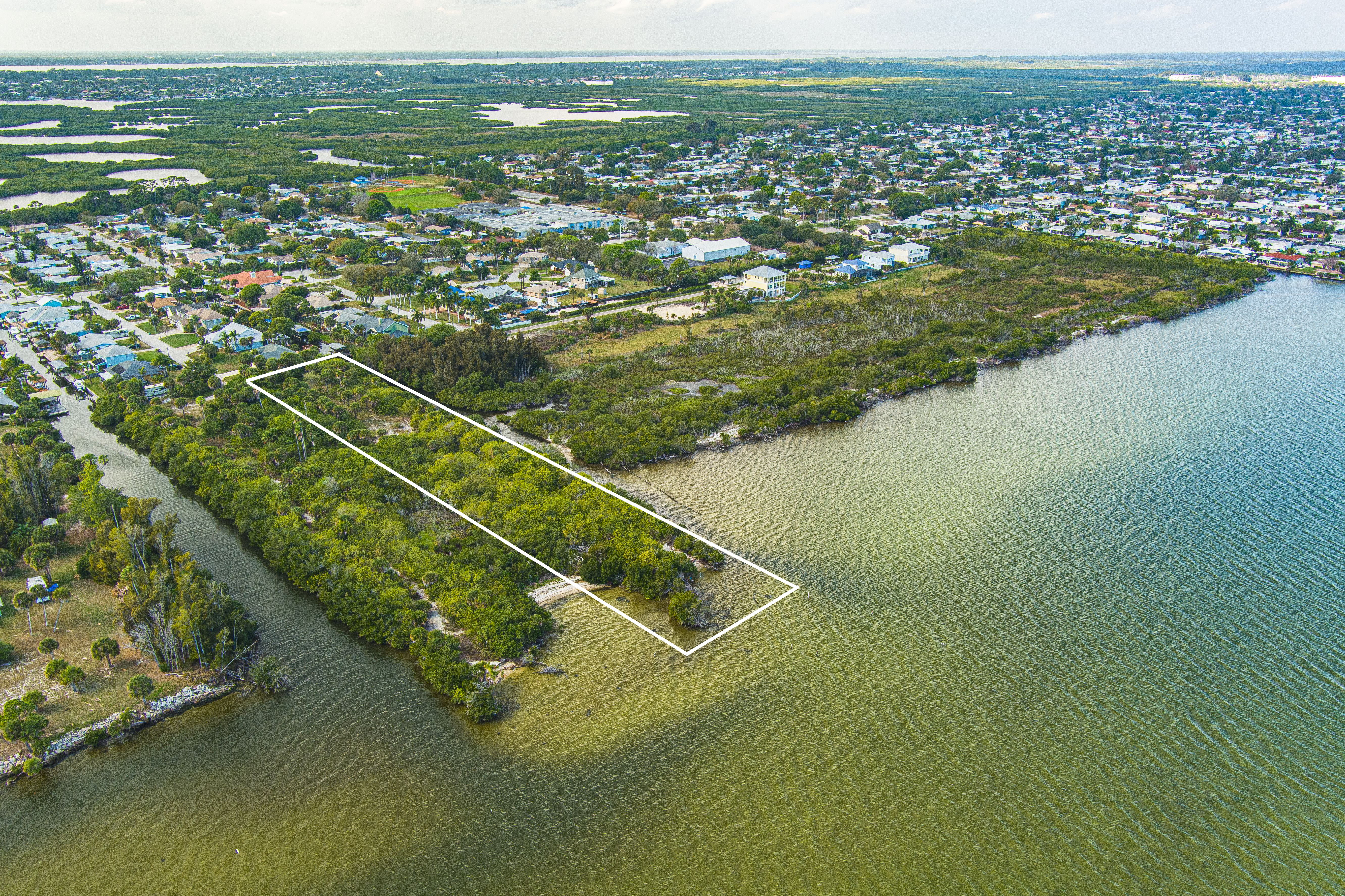 3000 Yount Drive Merritt Island FL 32952