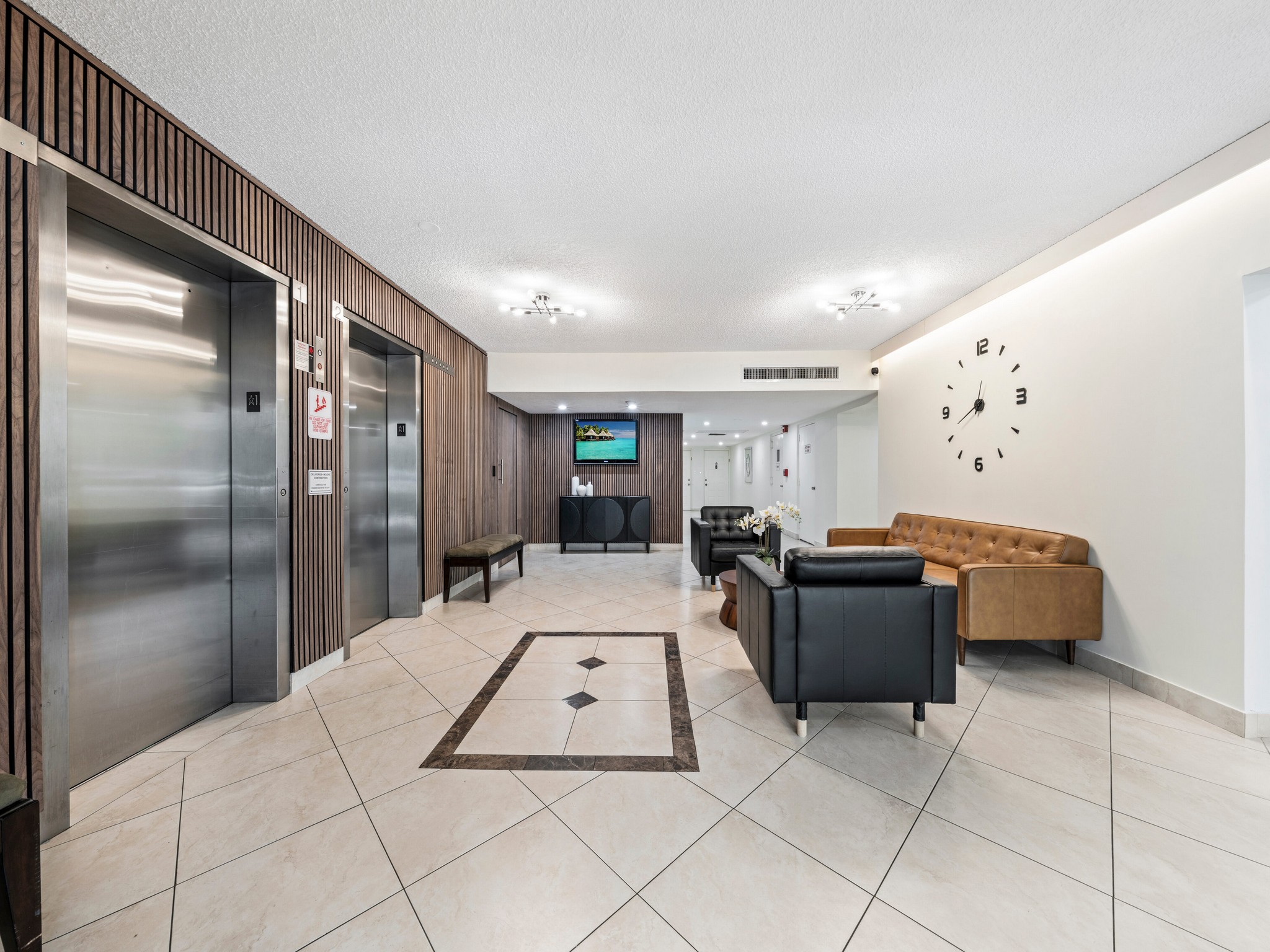 3960 Oaks Clubhouse Drive Pompano Beach FL 33069