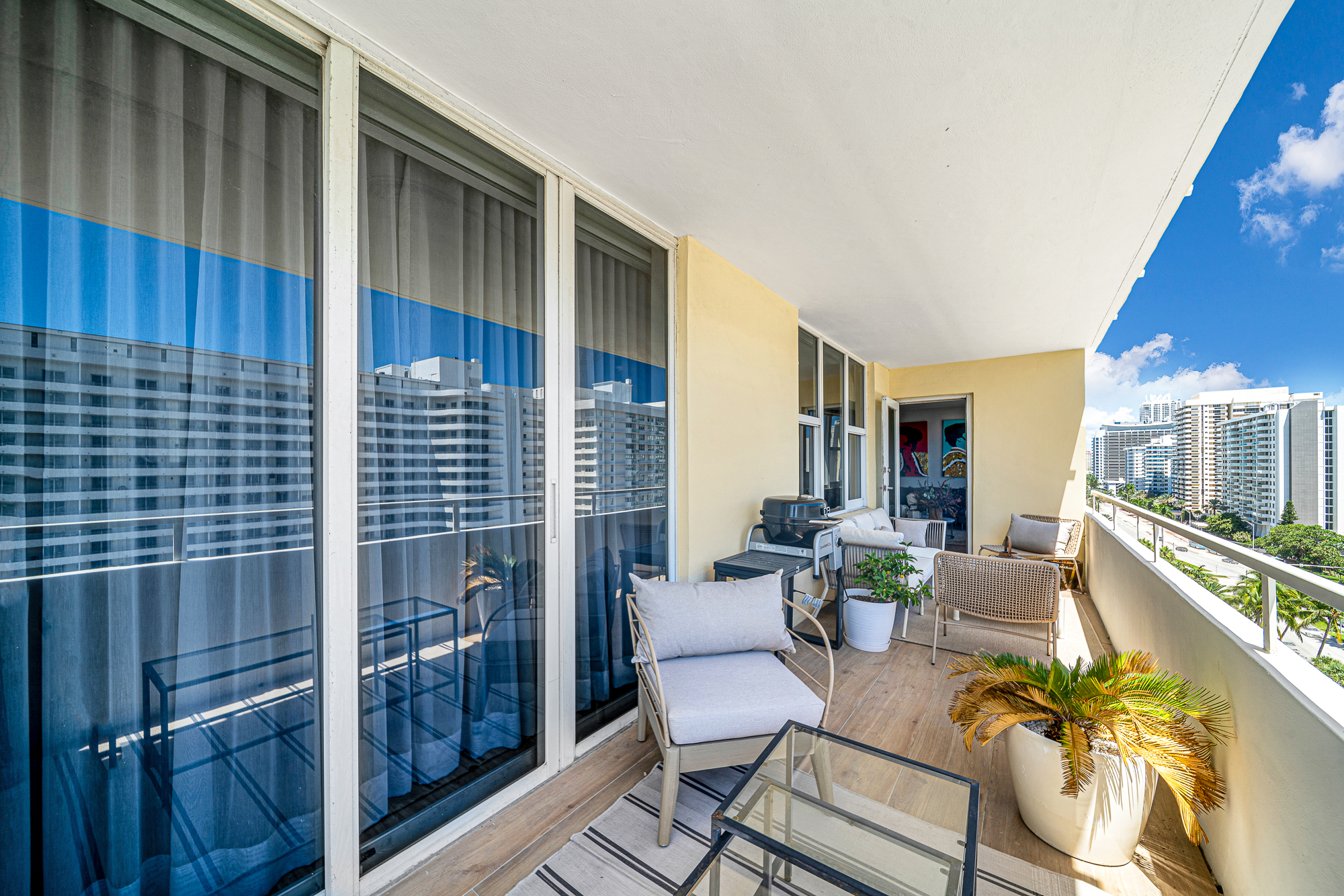 5600 Collins Avenue Miami Beach FL 33140